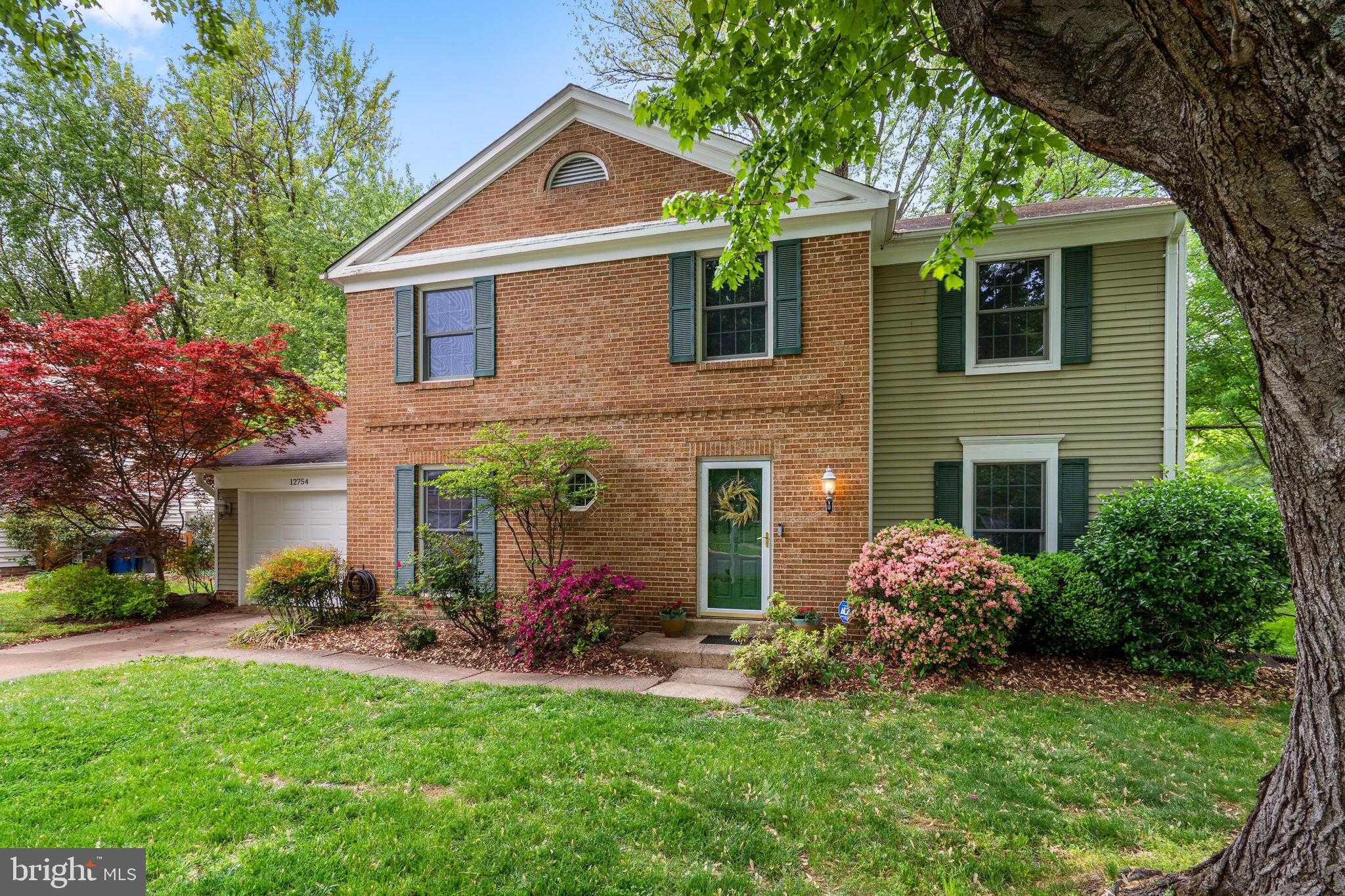 12754 Kinship Dr, Herndon