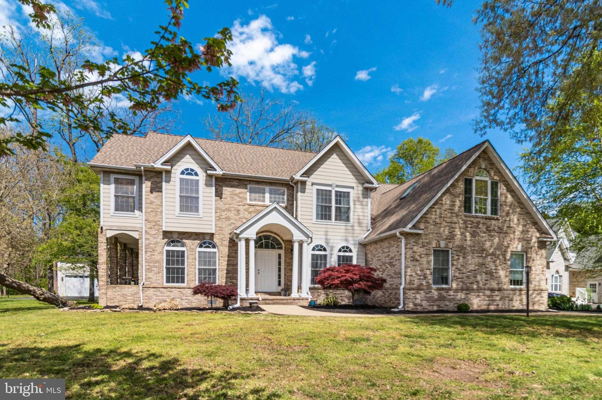 11645 Bachelors Hope CT, Swan Point