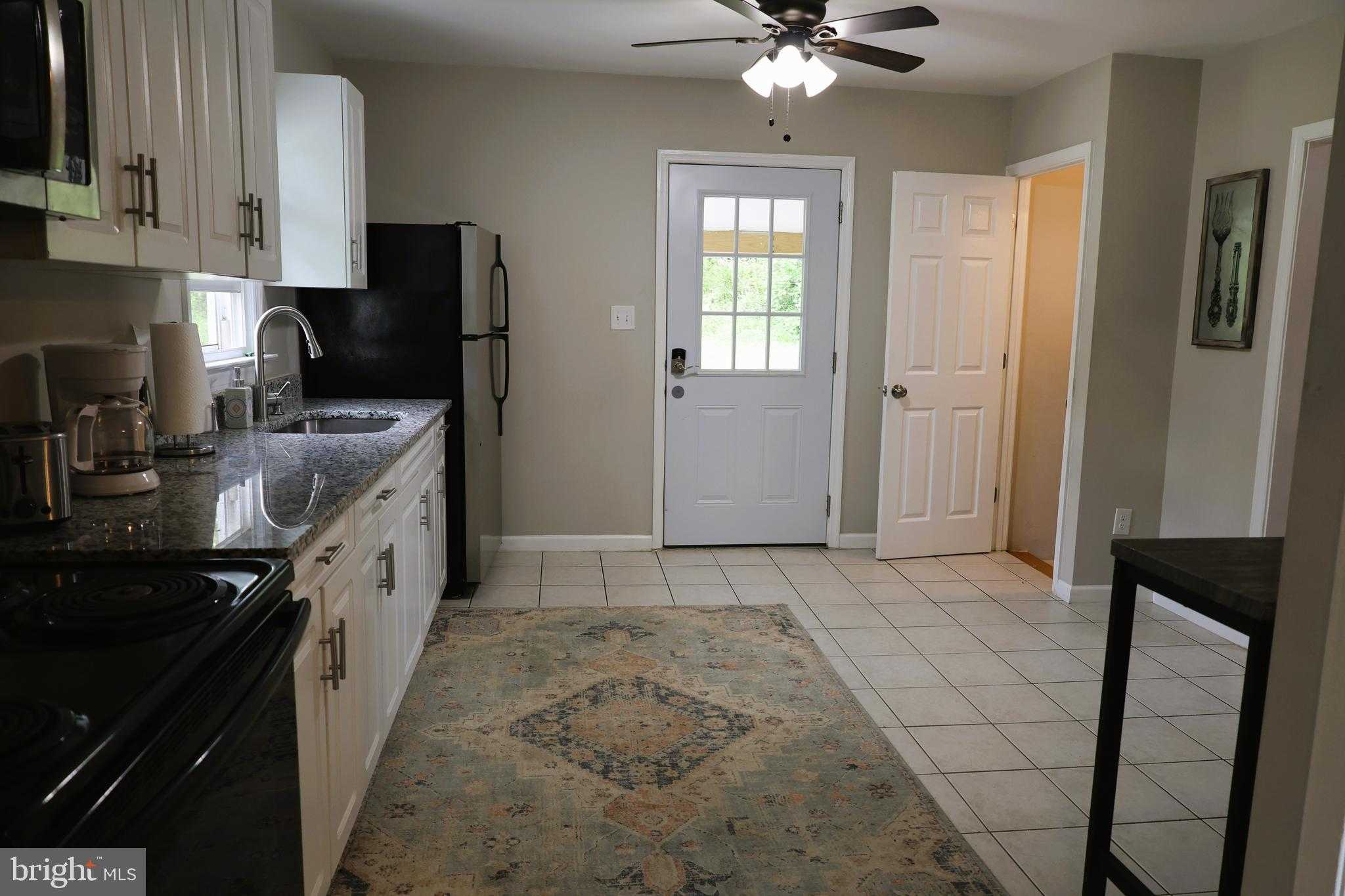 12463 Gateway Ave photo 6