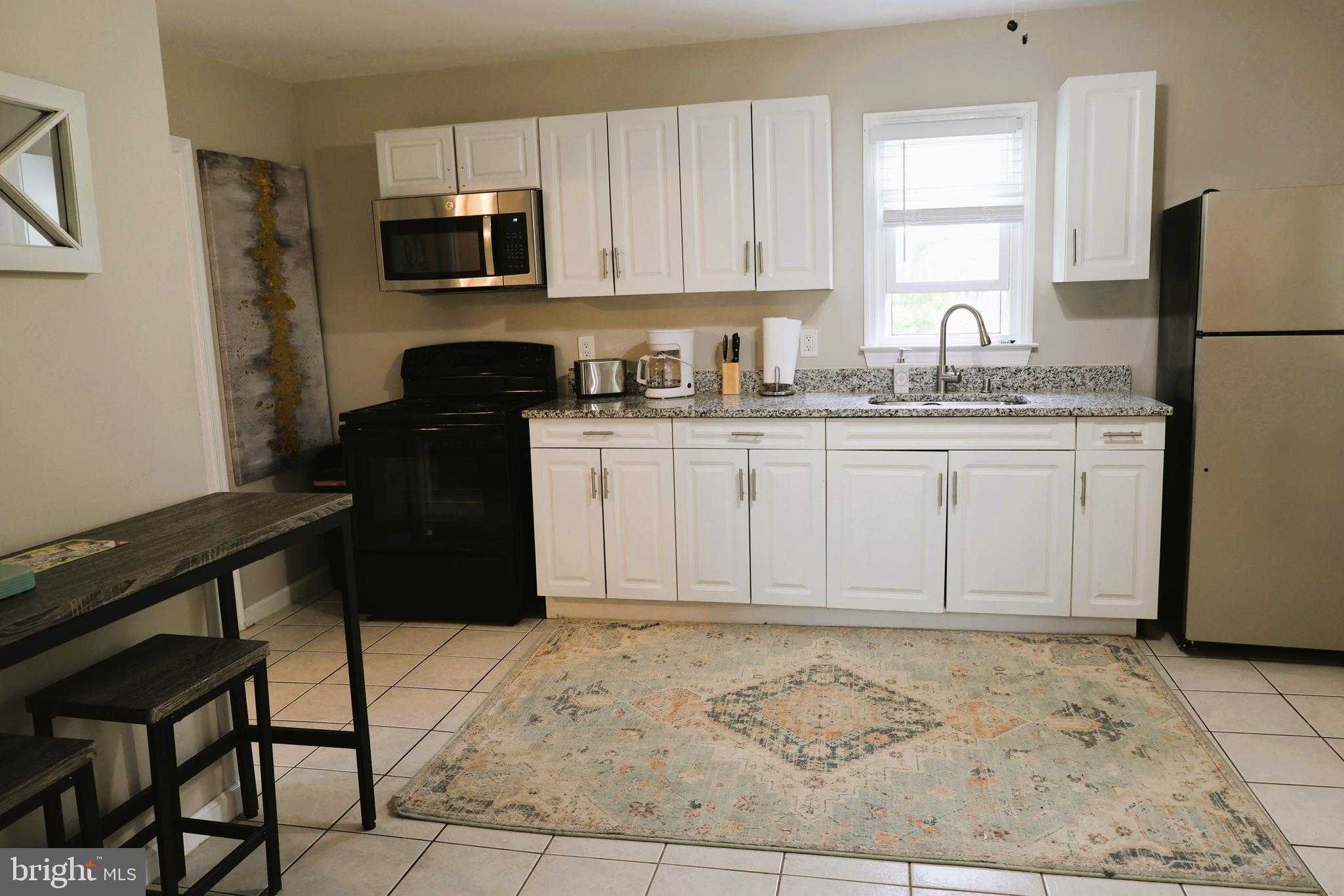 12463 Gateway Ave photo 8