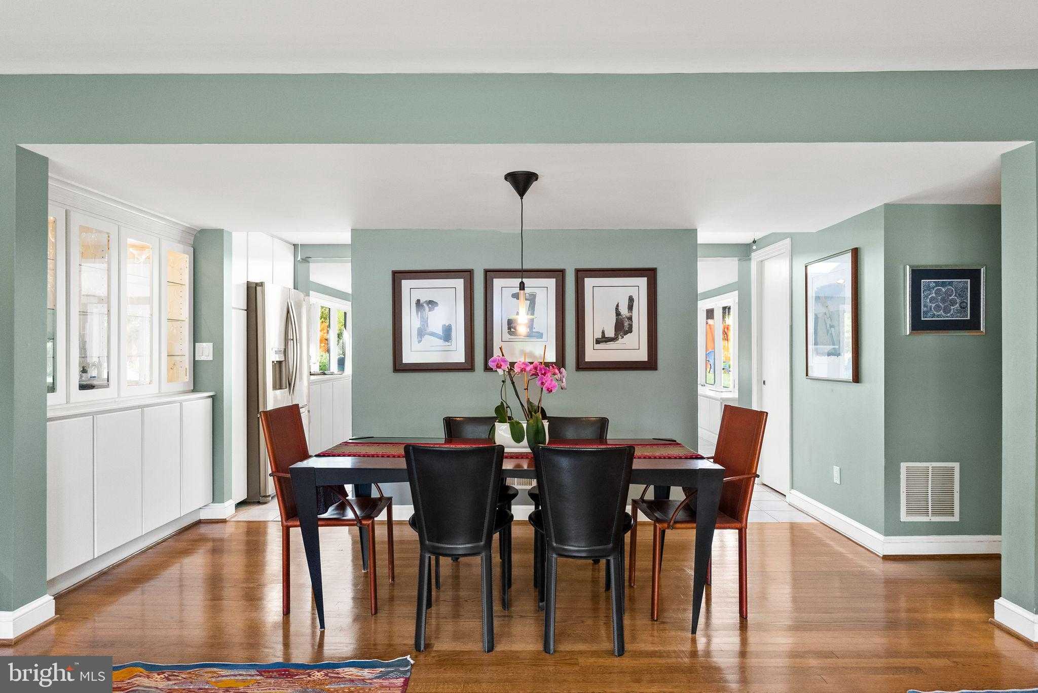 6208 Beachway Dr photo 4