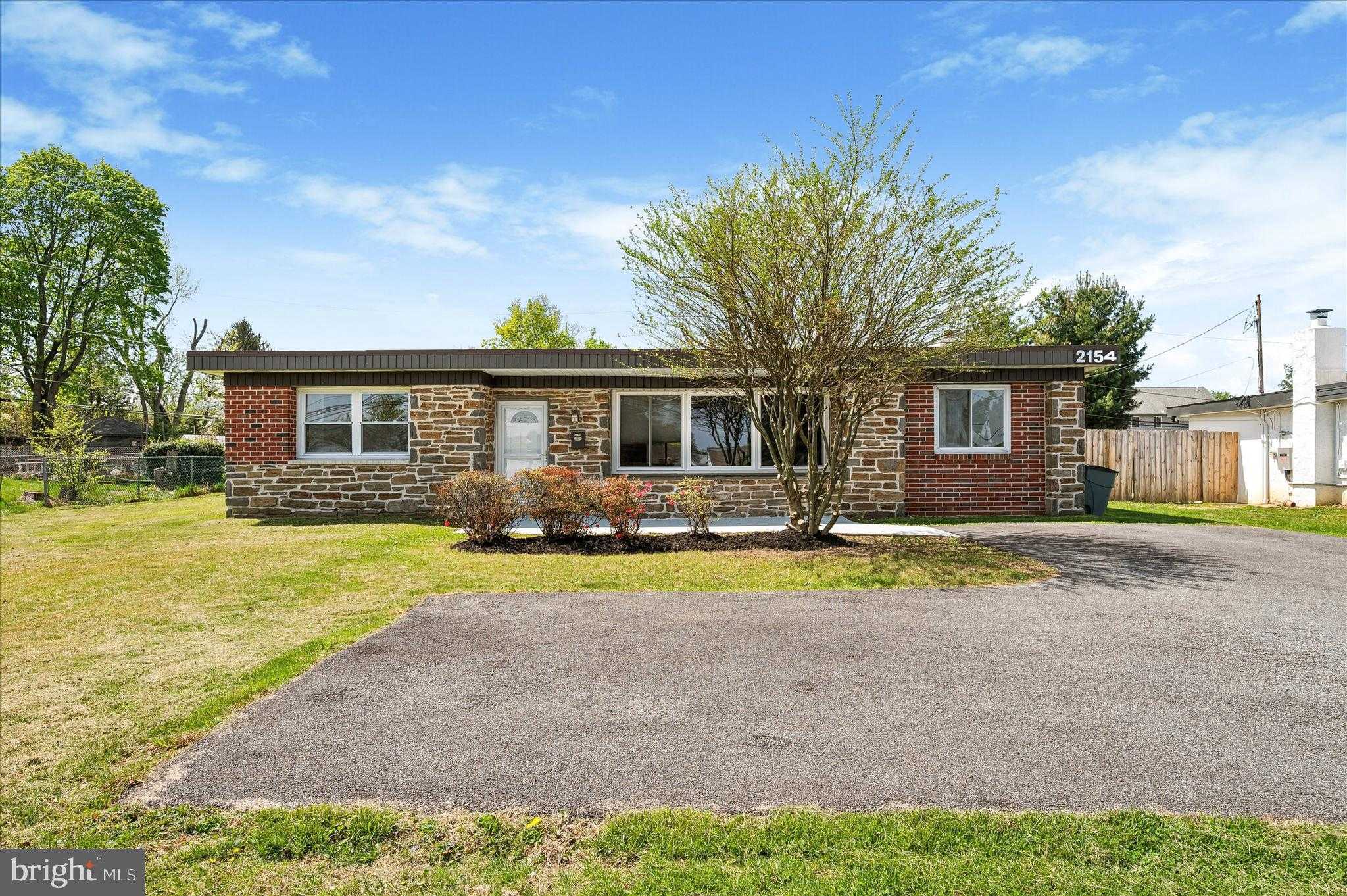 2154 Sproul Rd, Broomall