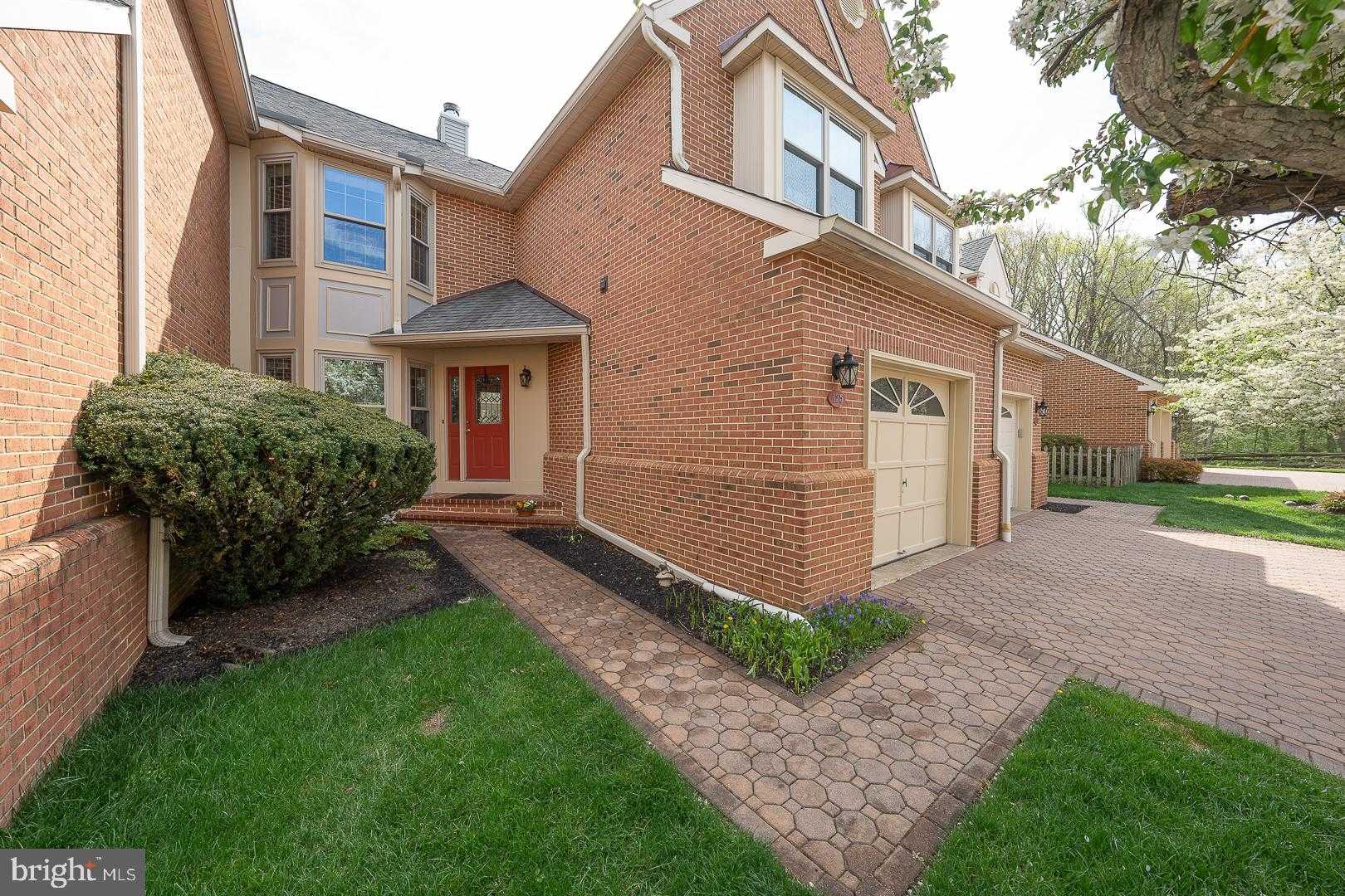 125 Springton Mews Cir, Media