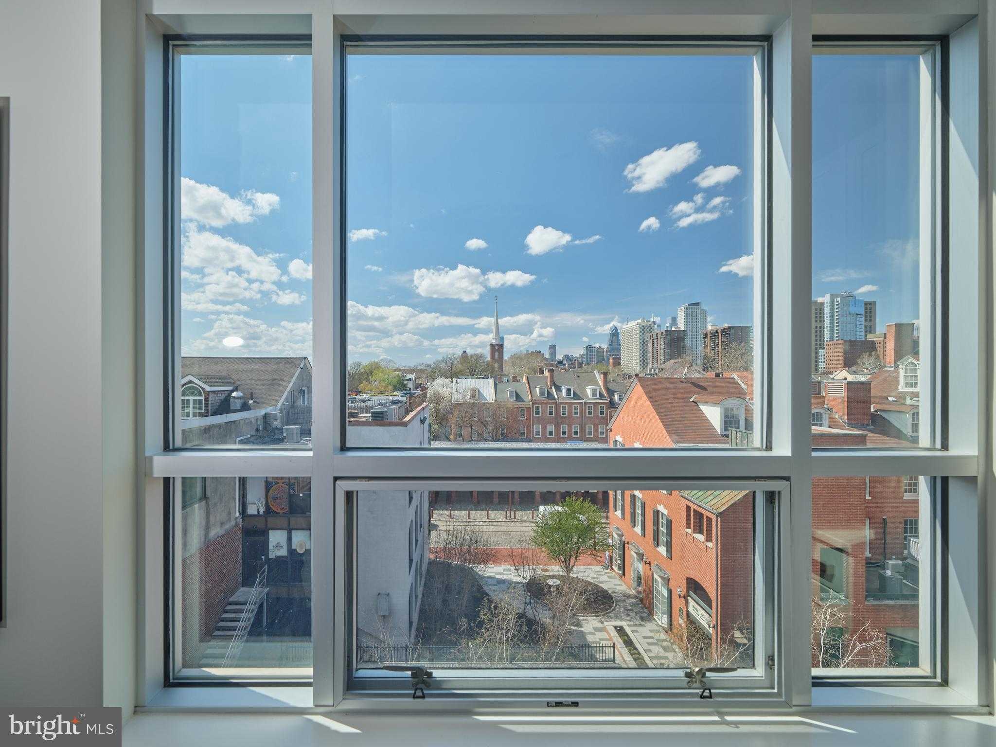 410 S Front St Unit 405, Philadelphia