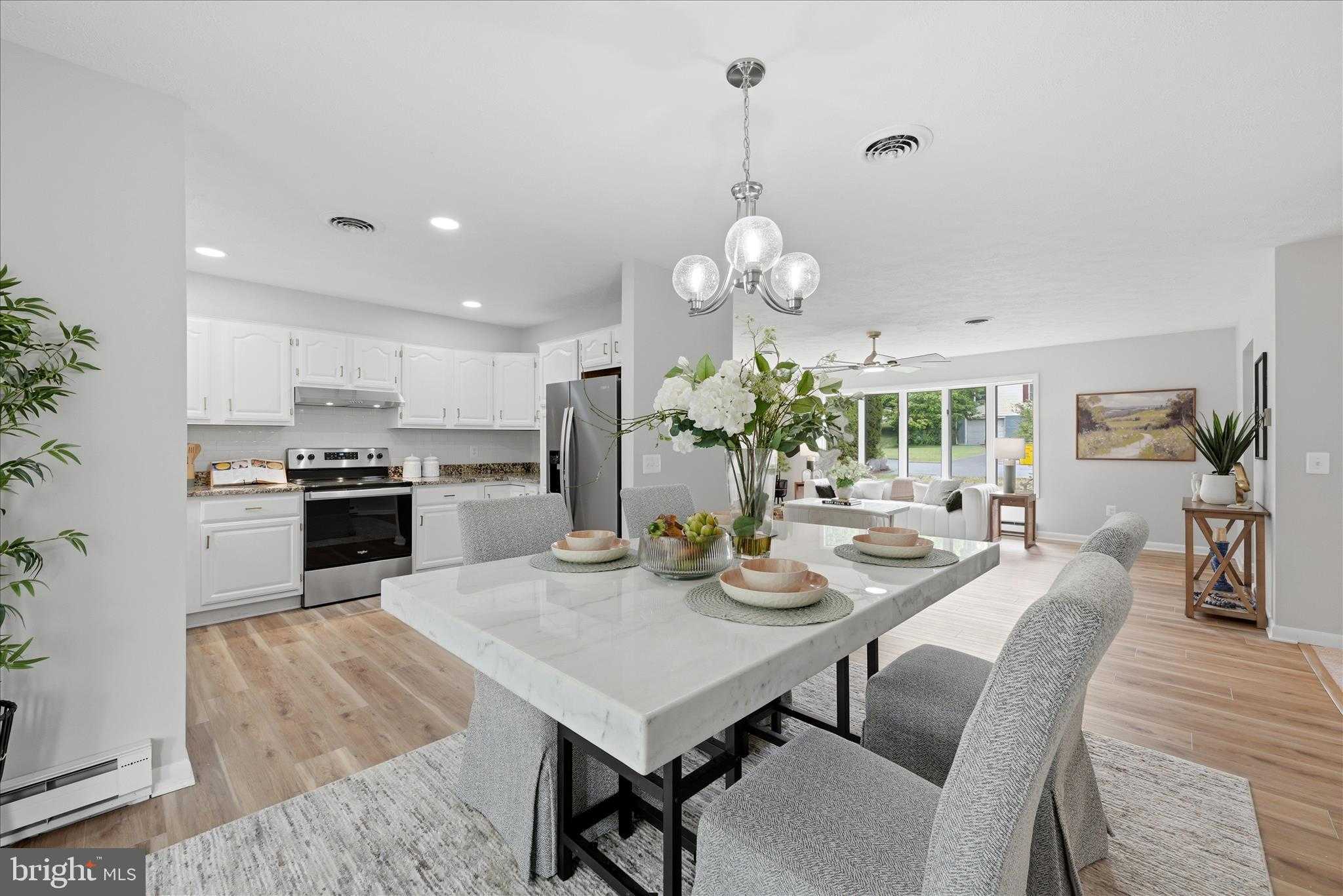 144 Brenda Dr photo 12