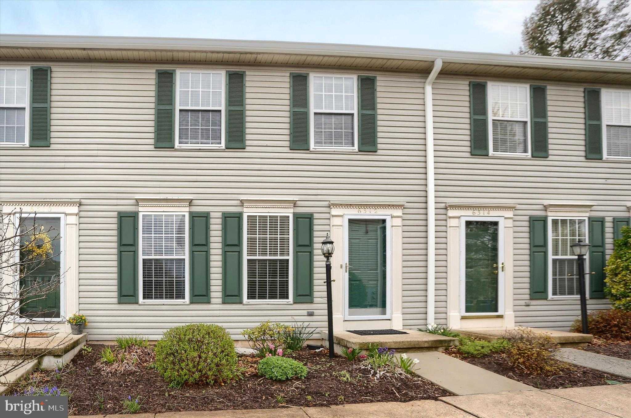 6312 Darlington Dr, Harrisburg