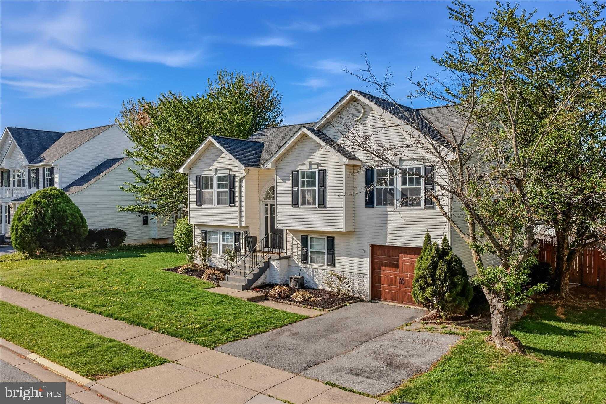 131 Northwinds Dr, Charles Town