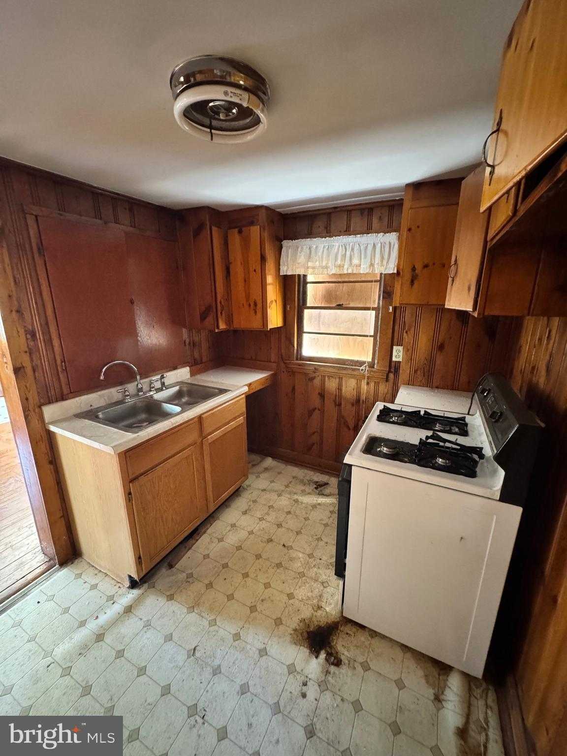 21525 National Pike NE photo 11