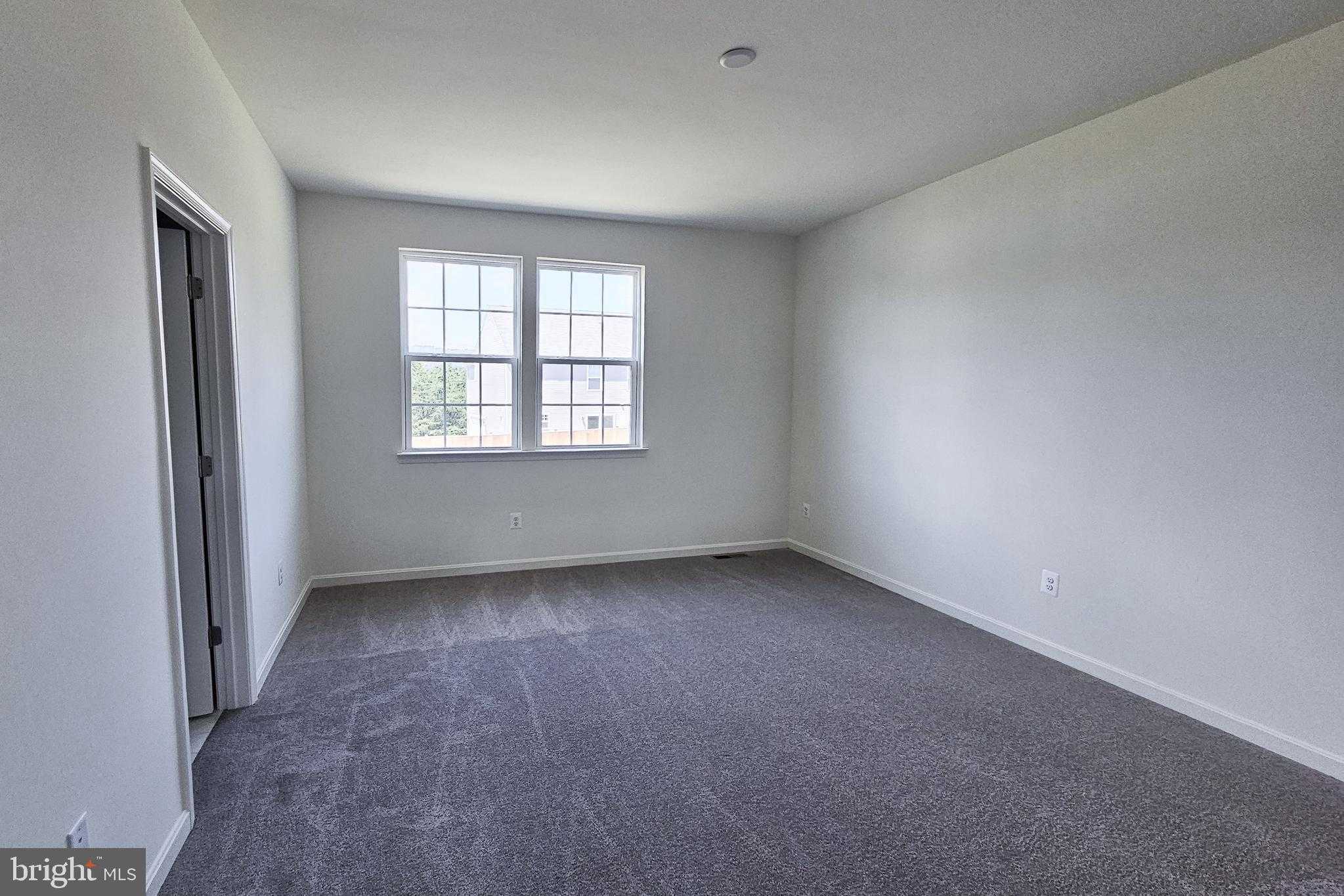 519 Evangeline Dr photo 20