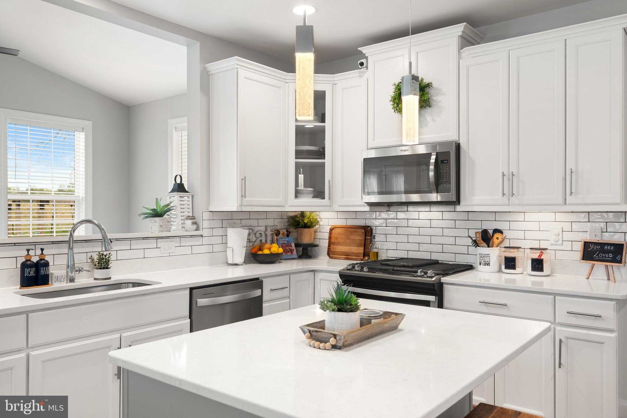 360 Dinwiddie Way photo 12