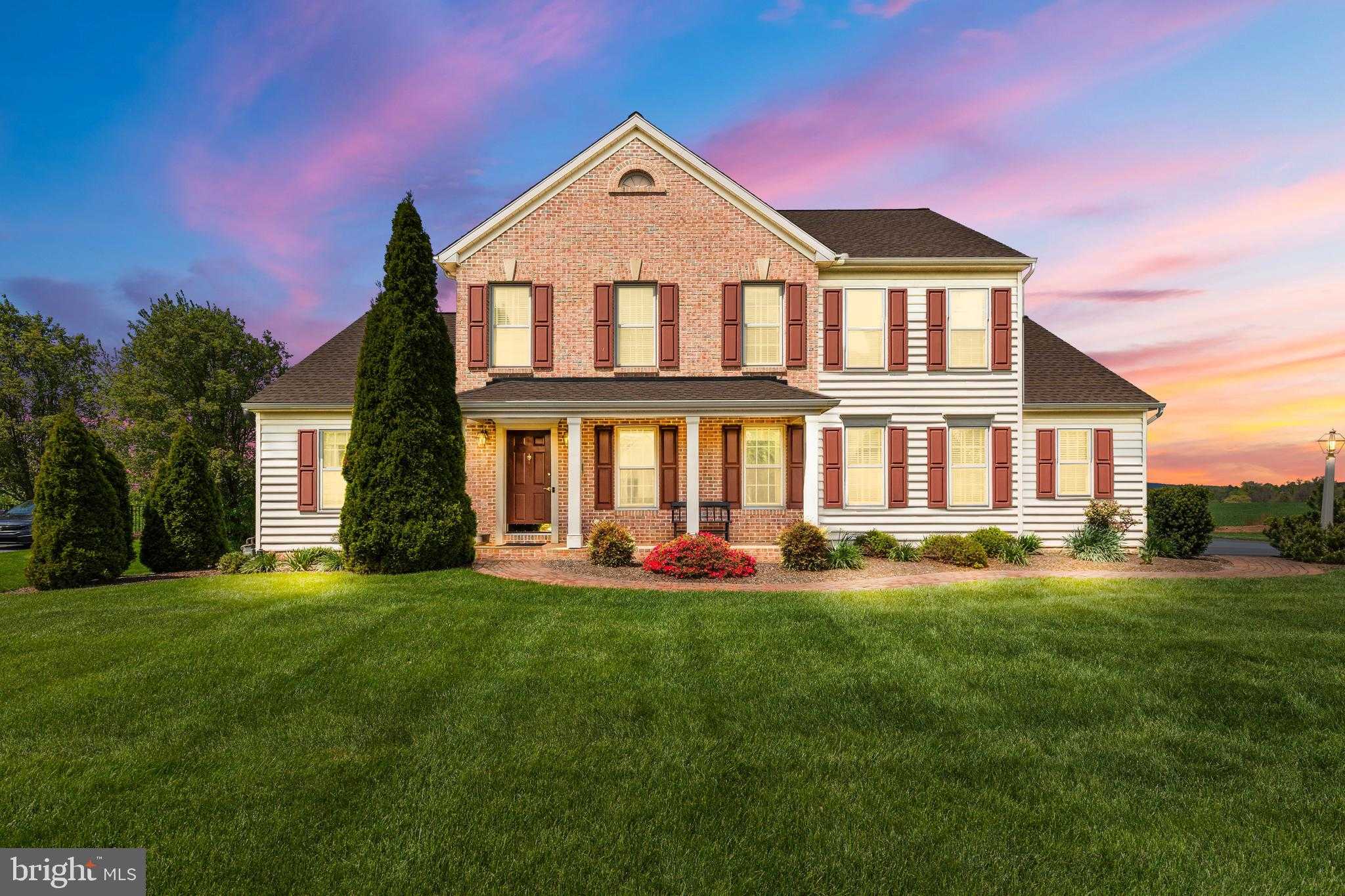 1347 Sterling Dr, York