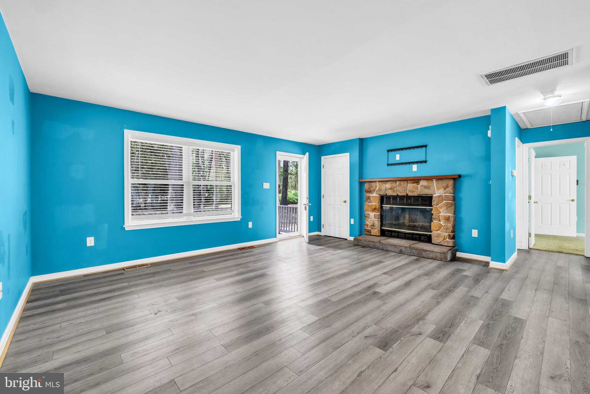 7392 Todds Wharf Rd photo 10