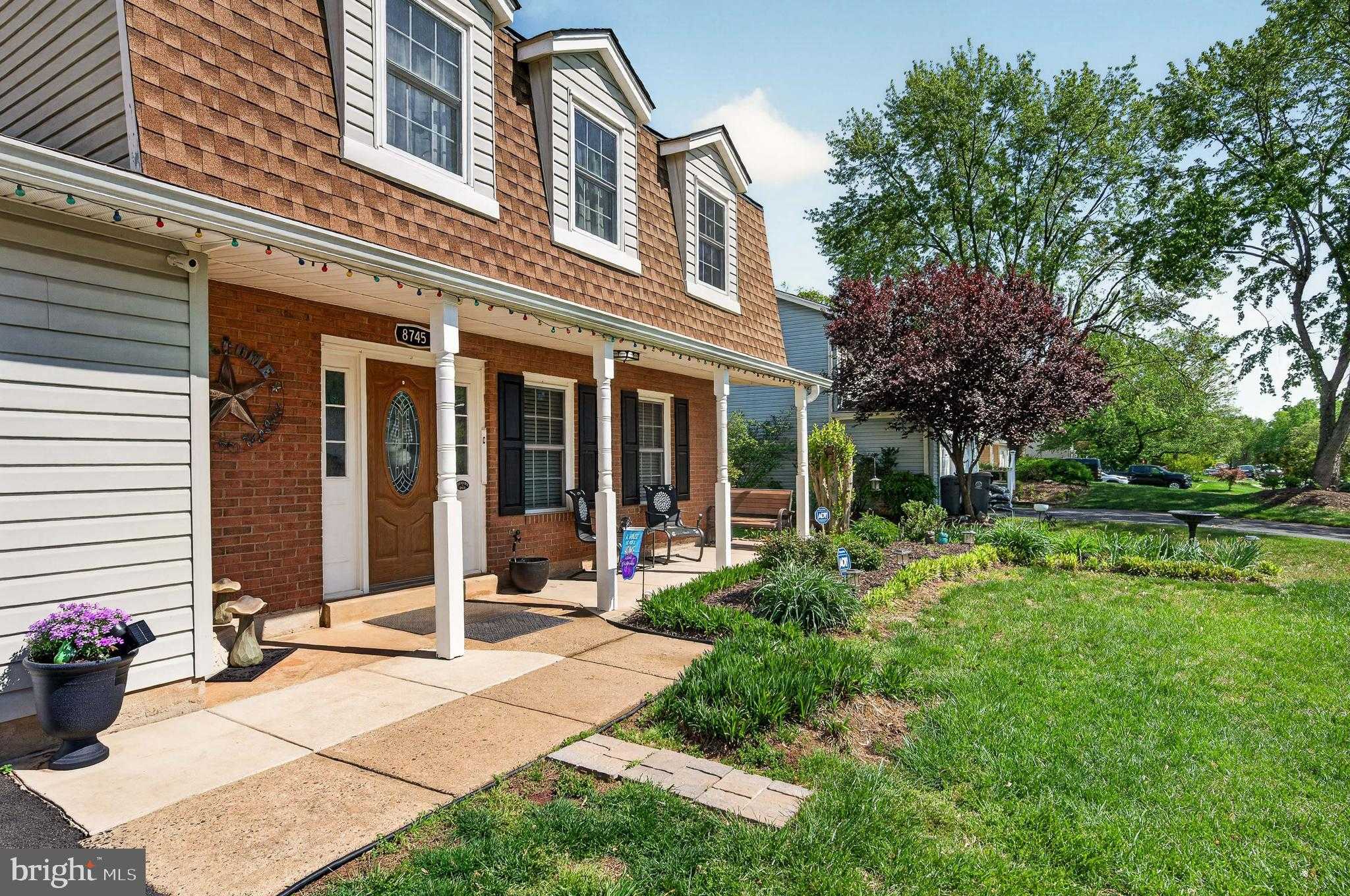 8745 Country Ln, Manassas