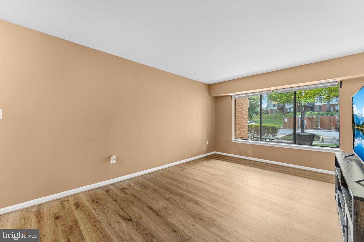 9560 Cannoneer CT Apt 201 photo 5