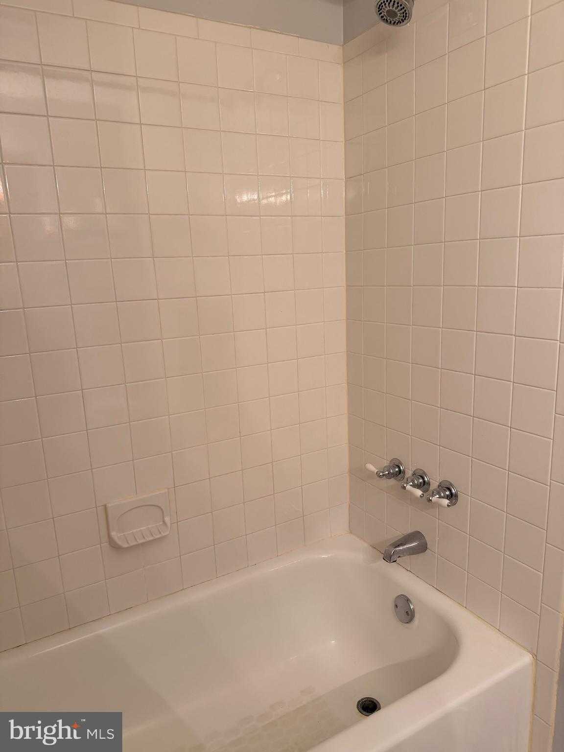 104 Hilltop Ter photo 17