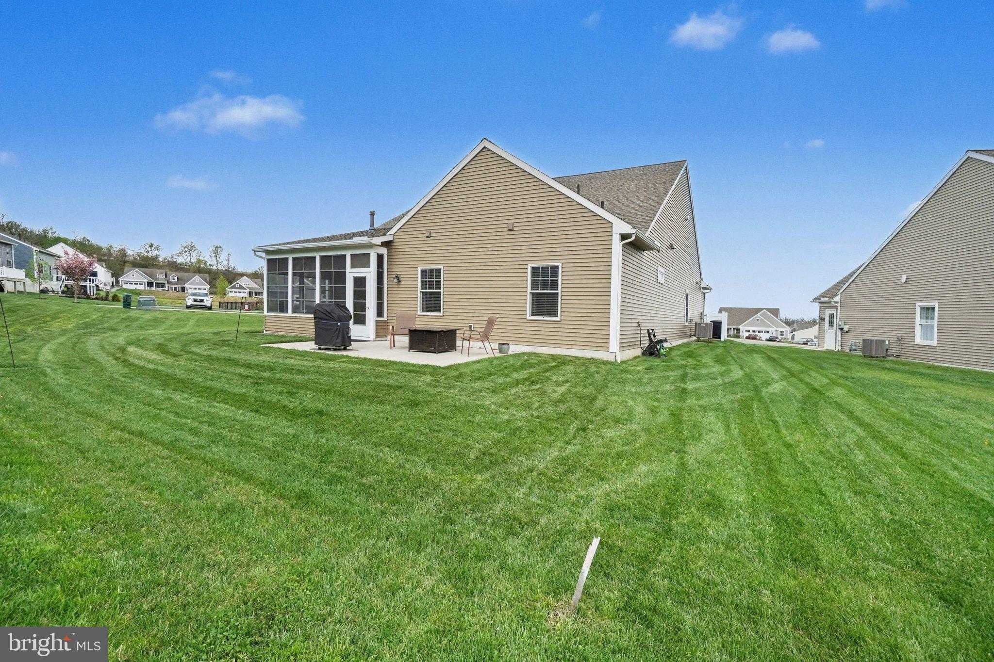 1025 Riverstone Cir photo 36