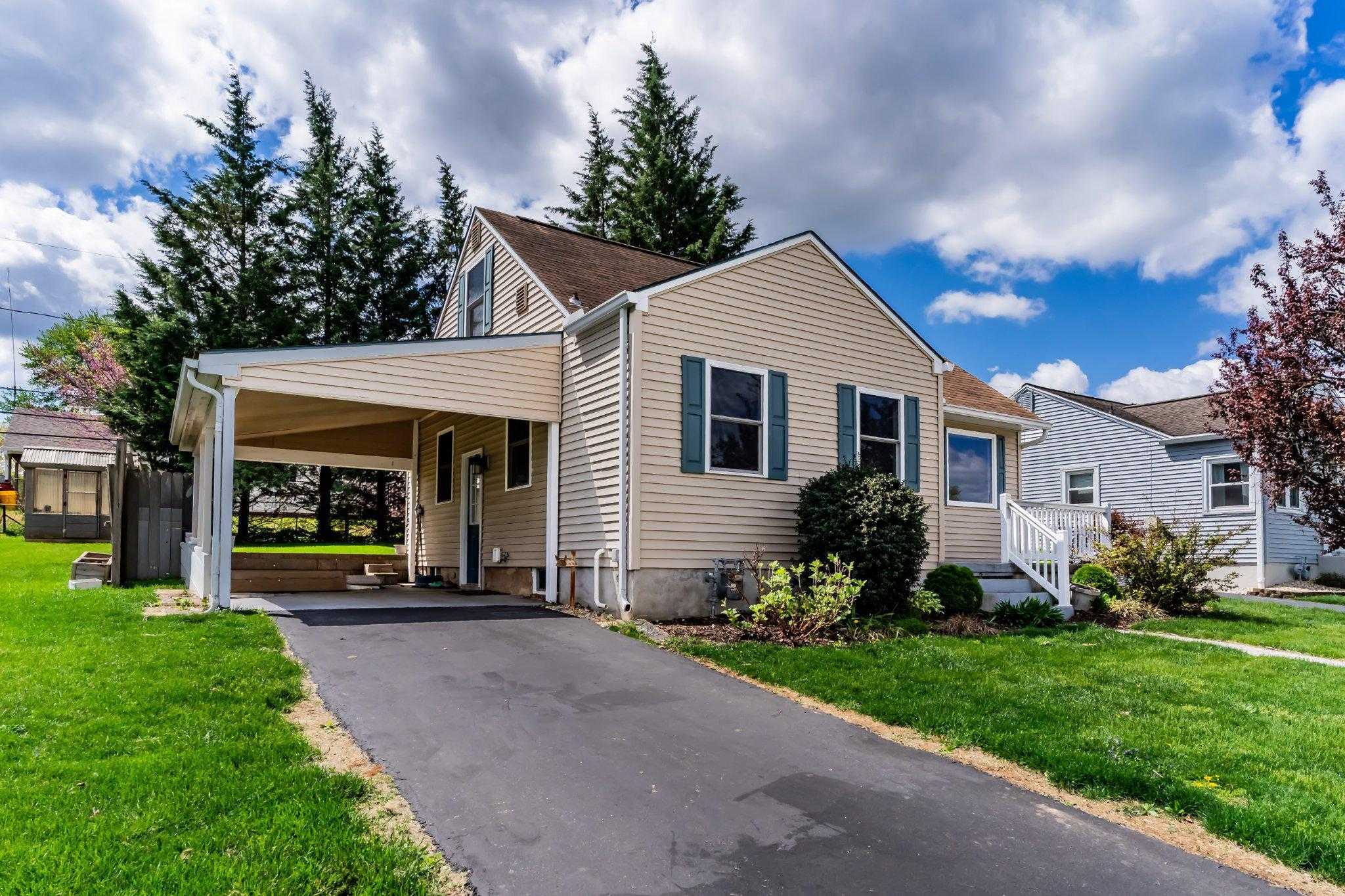 1303 Kingsley Rd photo 3