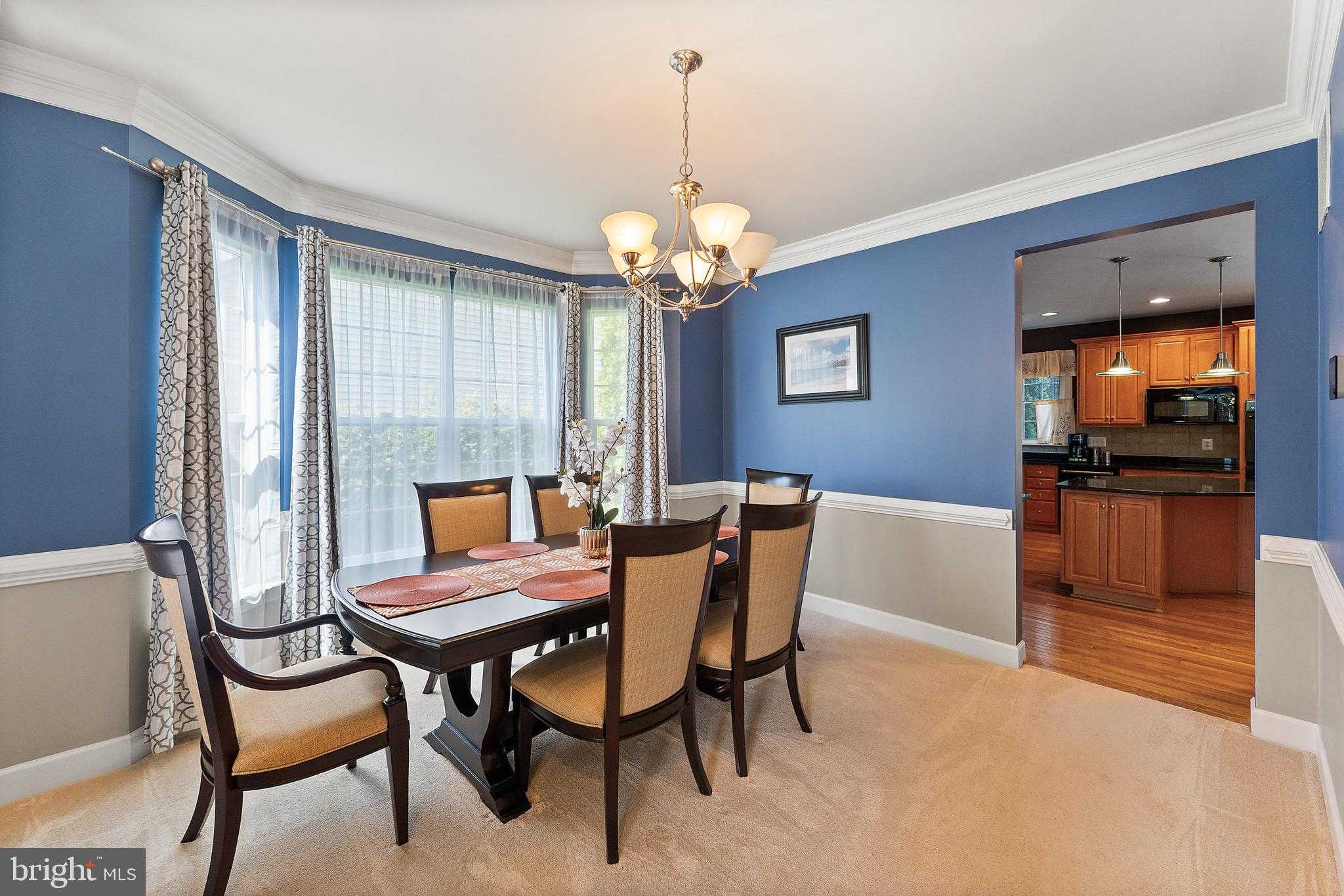 1663 Georges Knoll CT photo 8