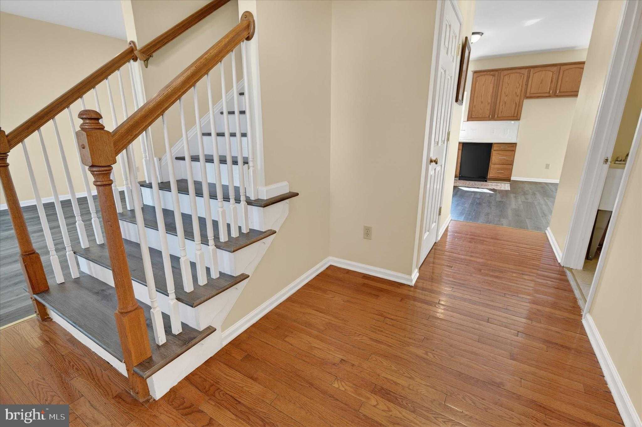 4 E Summit Ave photo 7