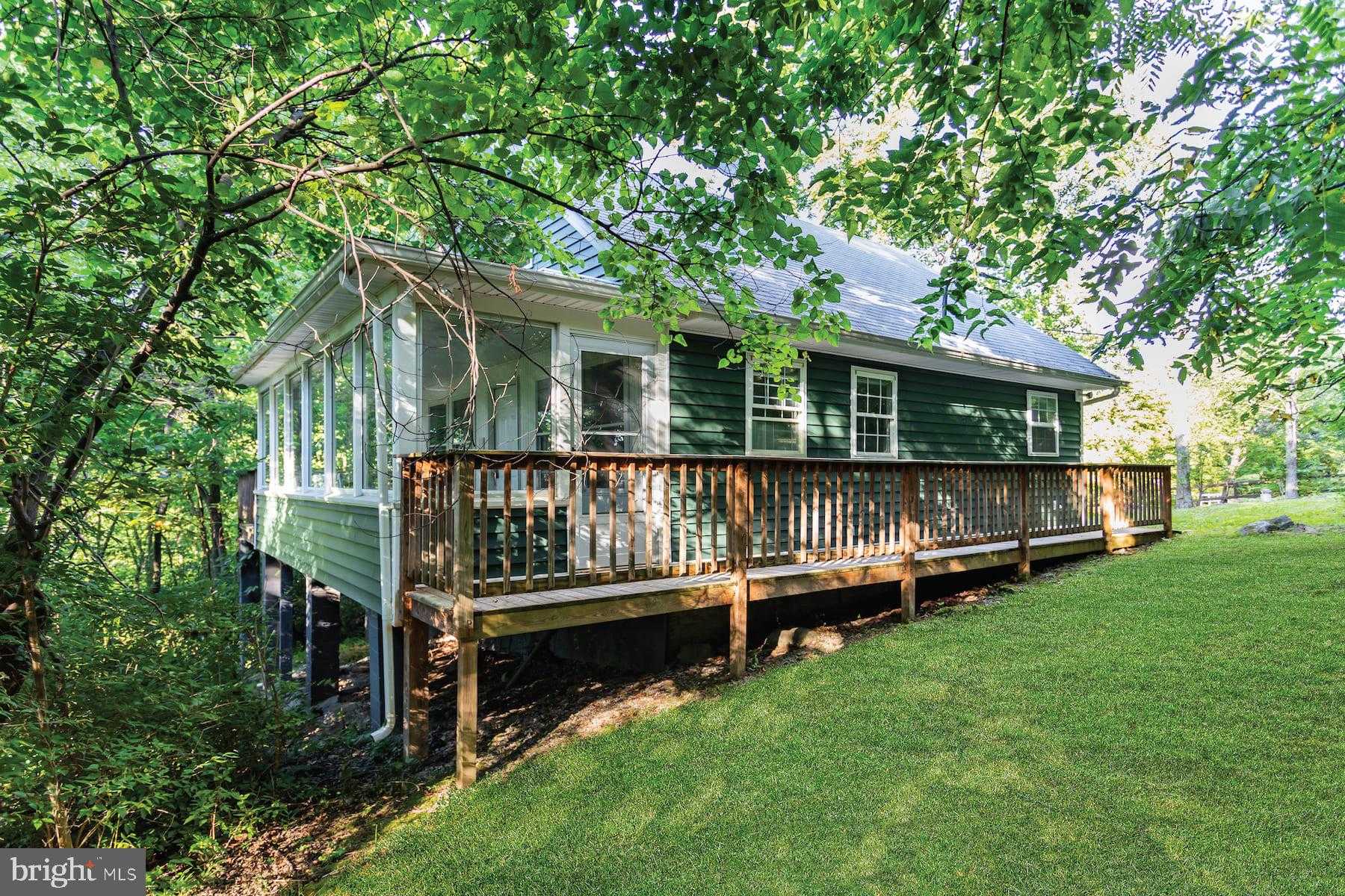 437 Joans Quadrangle Rd photo 6