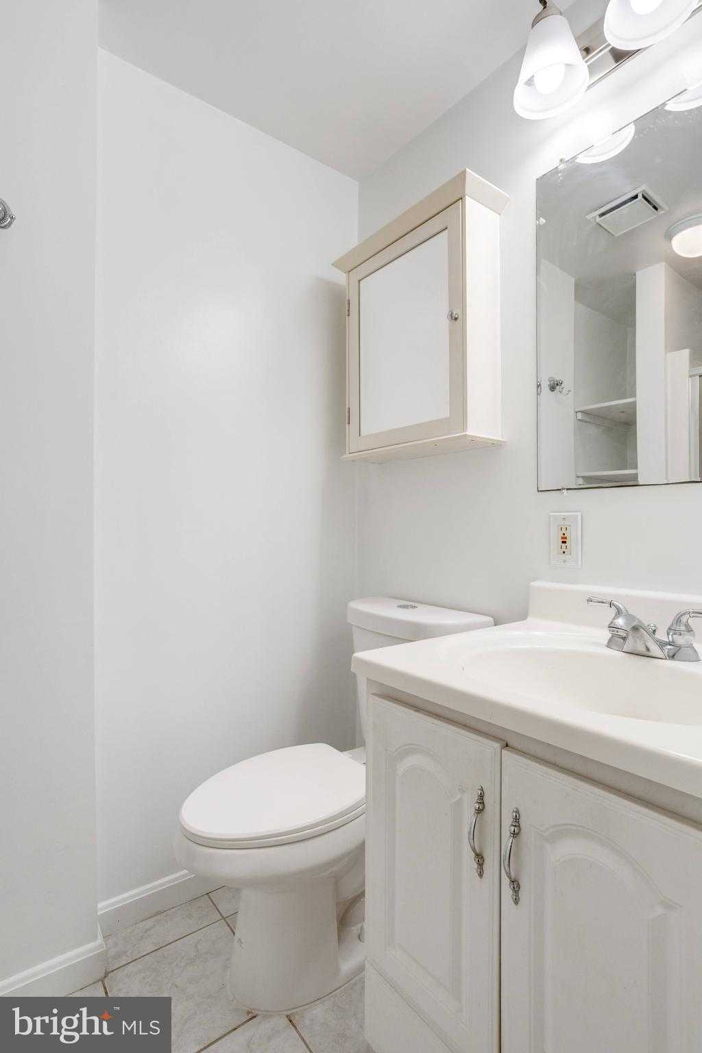 10070 Apple Wood CT photo 24