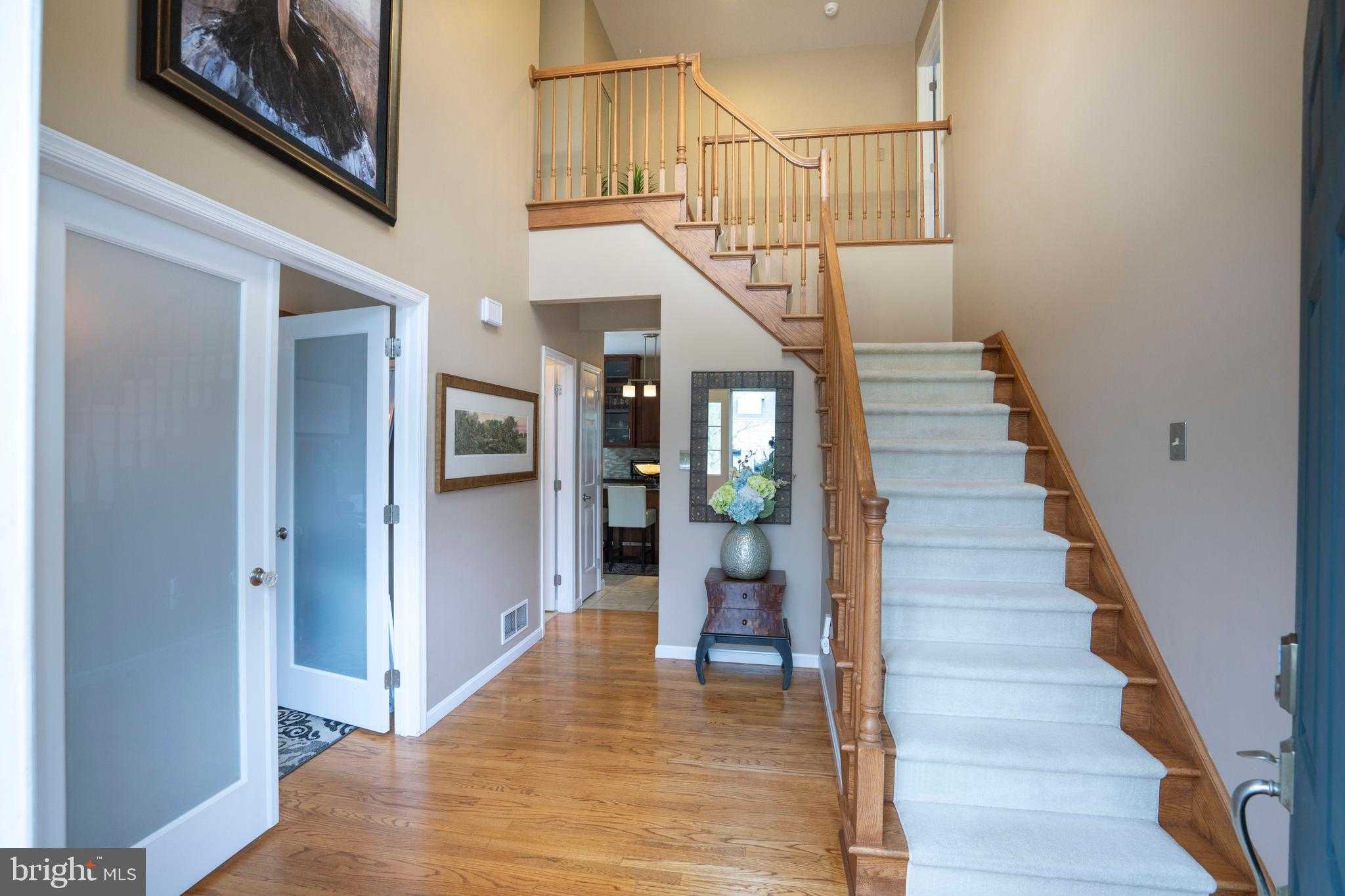 1455 N Foxpointe Dr photo 3