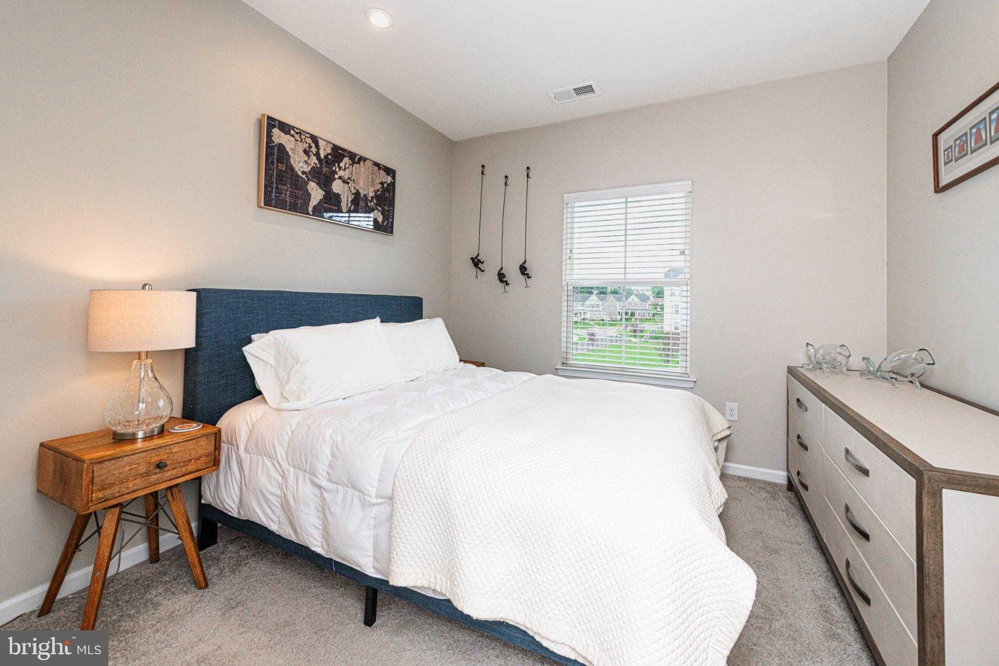 1502 Authors Aly photo 33