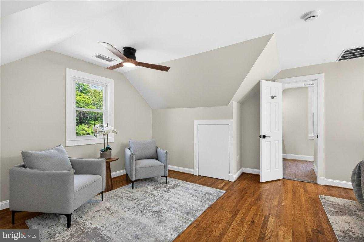 4448 W Braddock Rd photo 37