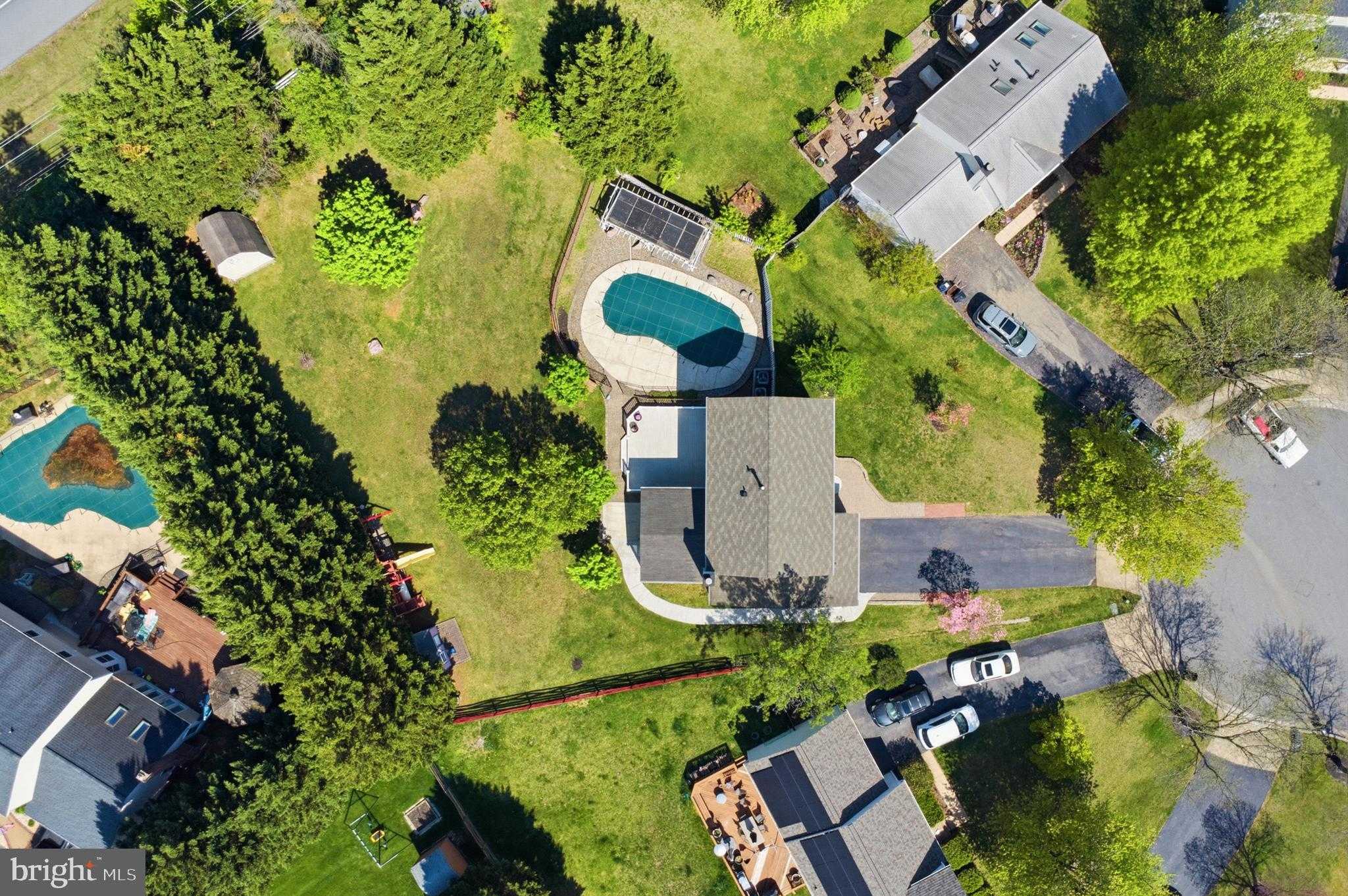 8313 Jumping Field CT photo 55