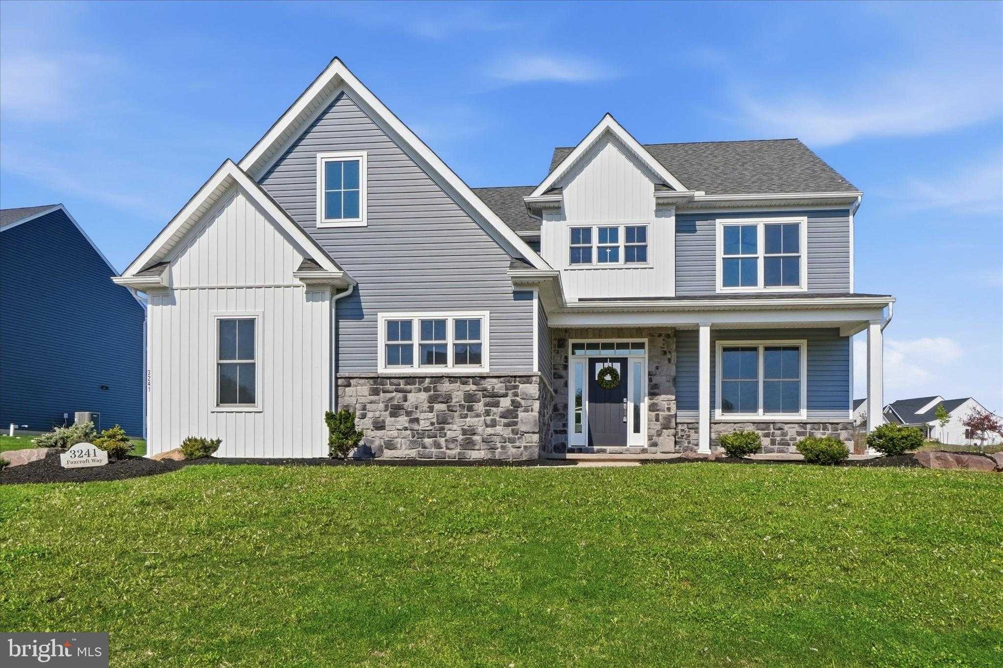 3241 Foxcroft Way, York