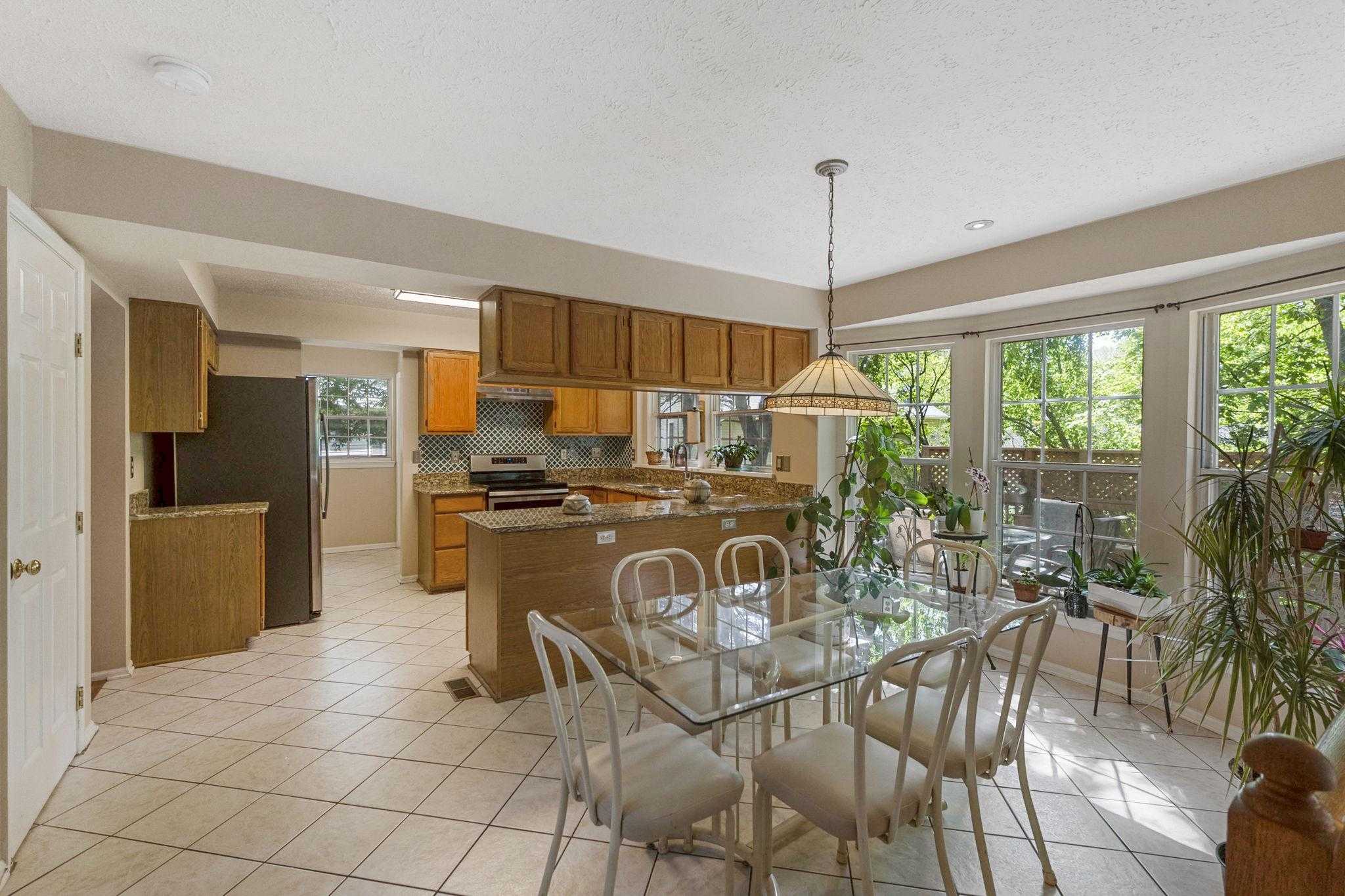 19317 Plummer Dr photo 10