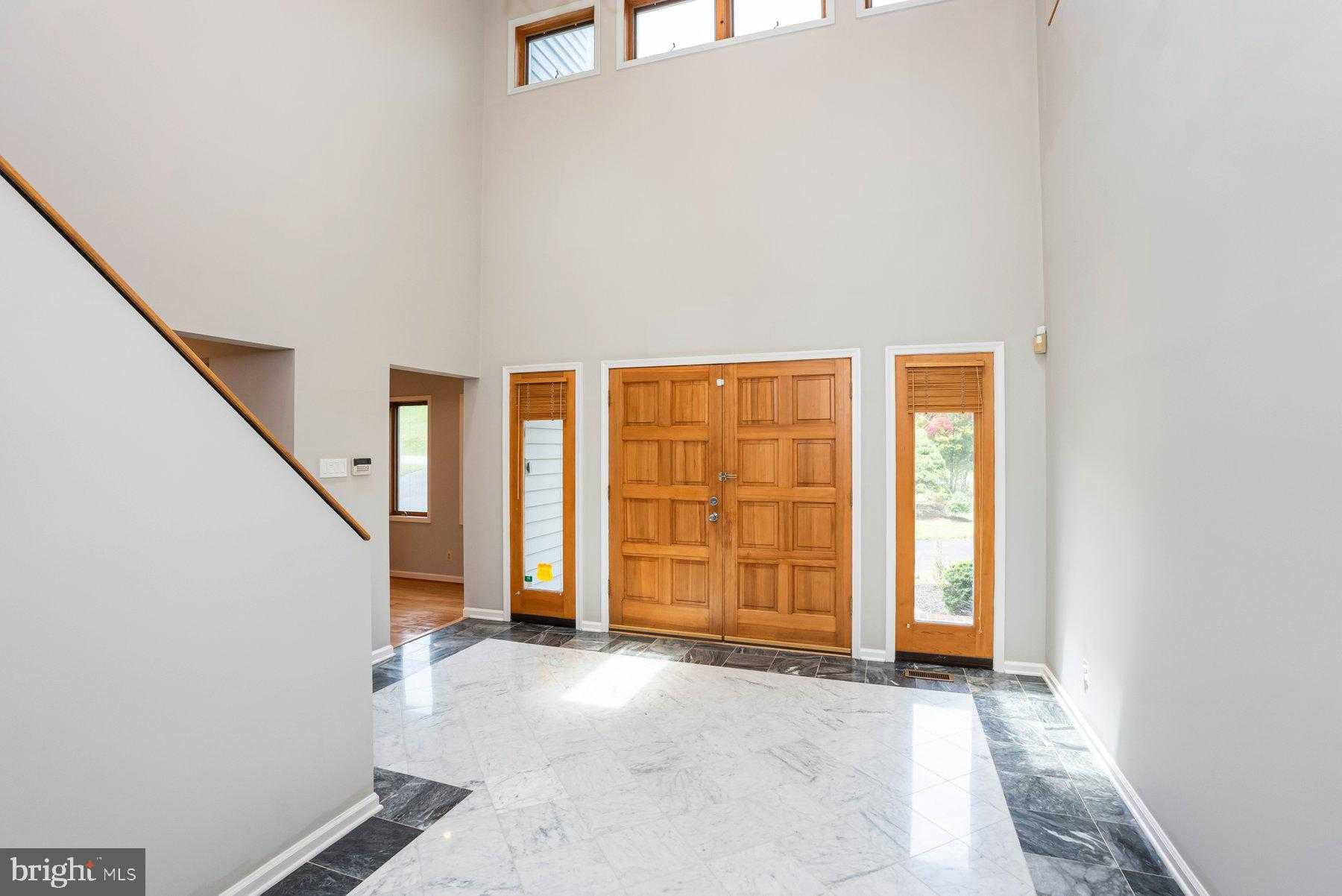 9 Westspring Way photo 4