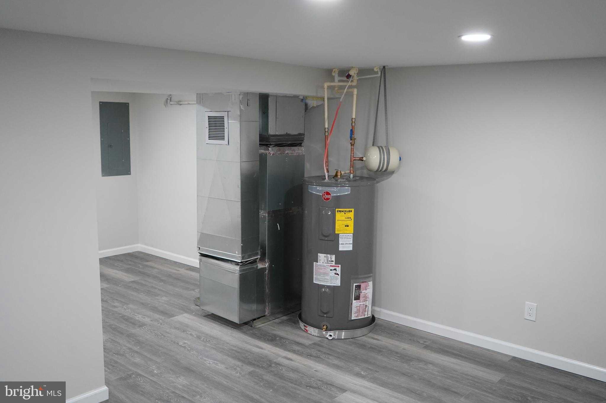 111 Mohican Dr photo 28