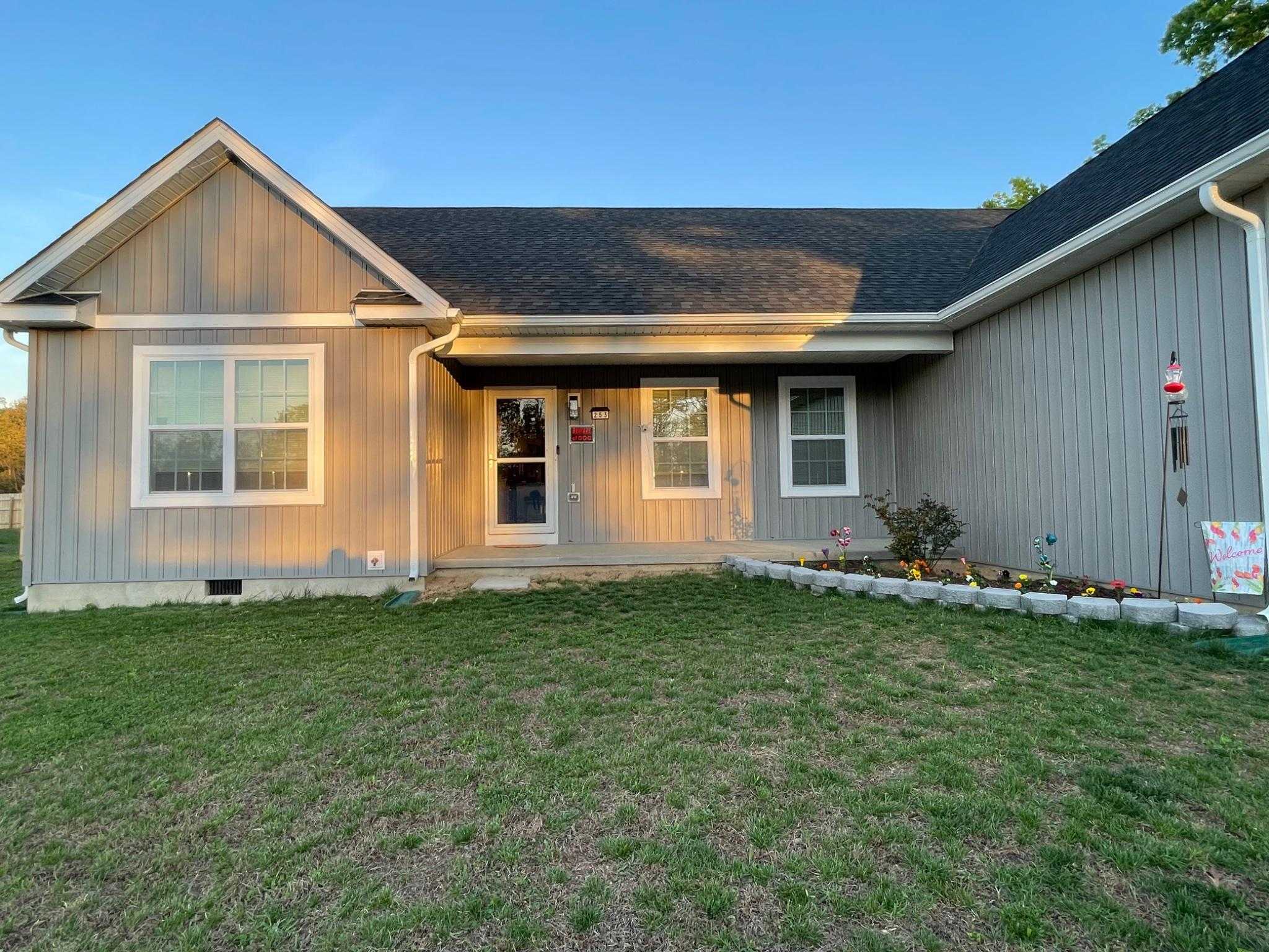 253 Grubb Lndg, Inwood