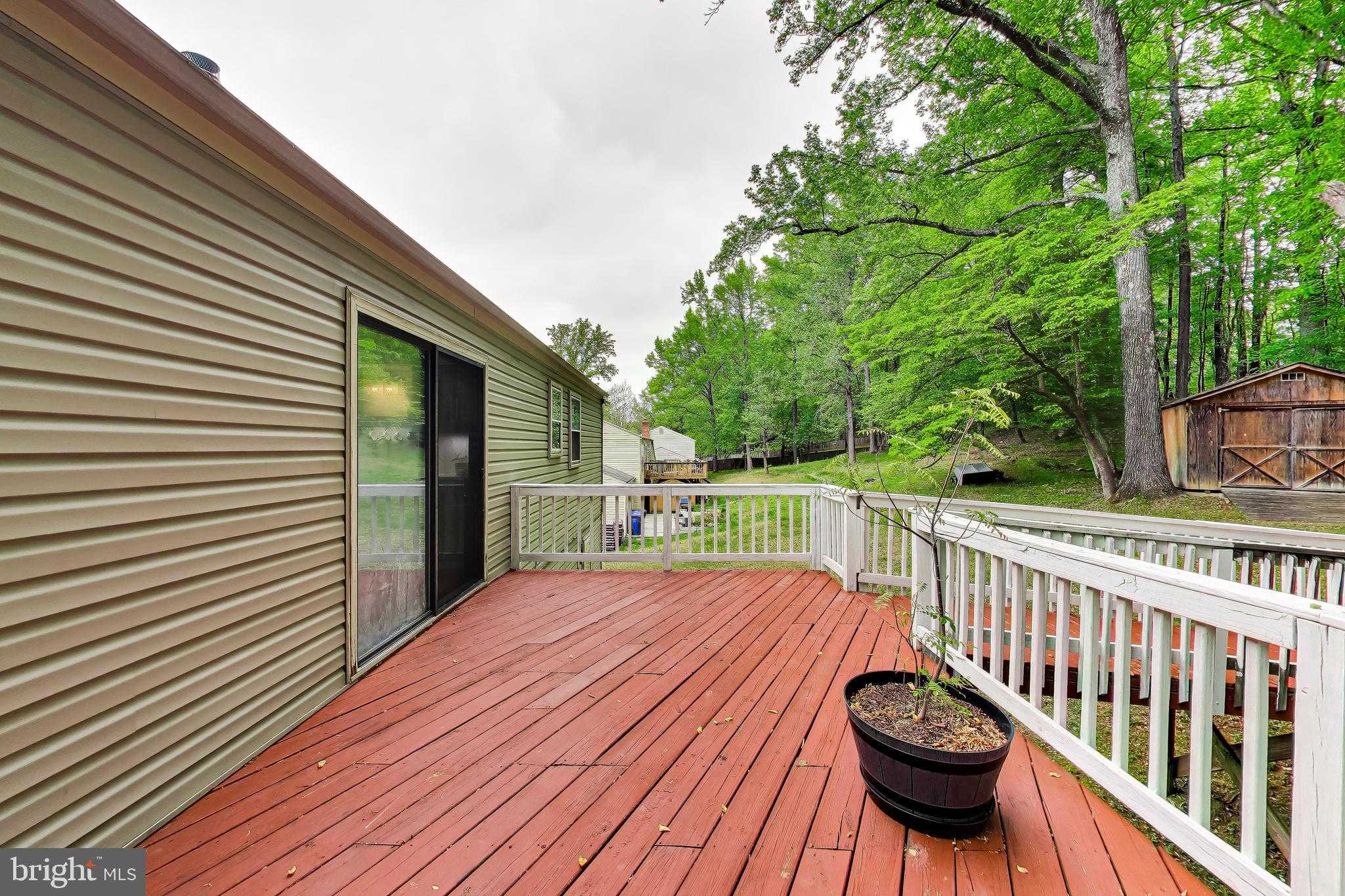 8709 Valley Dr photo 34