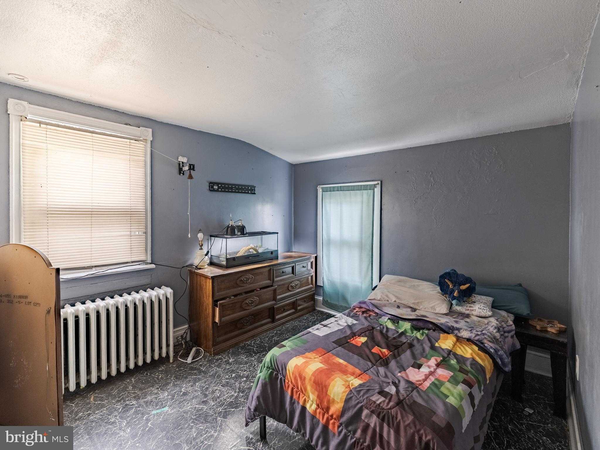 628 Pine St photo 15