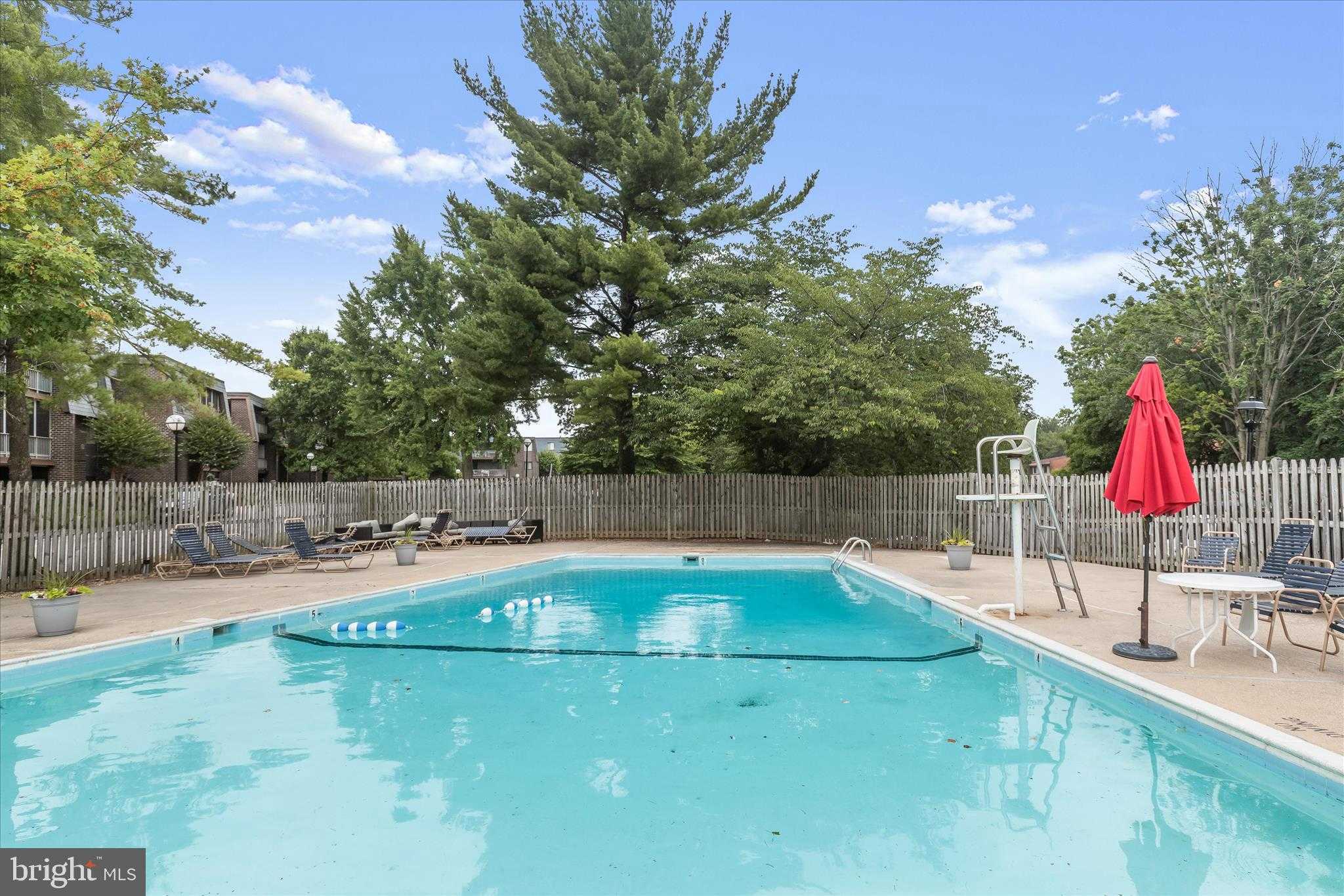 110 Old Crossing Dr photo 63