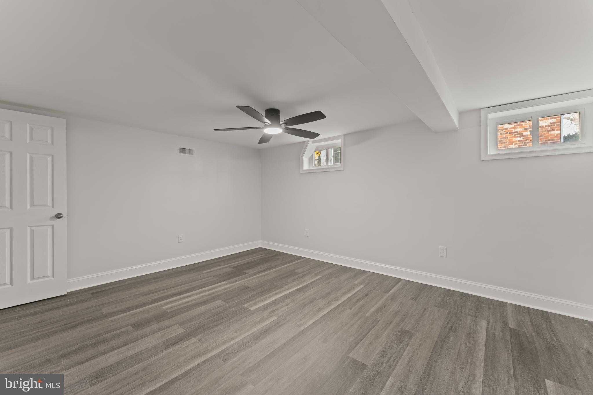 1452 Grandview Rd photo 28