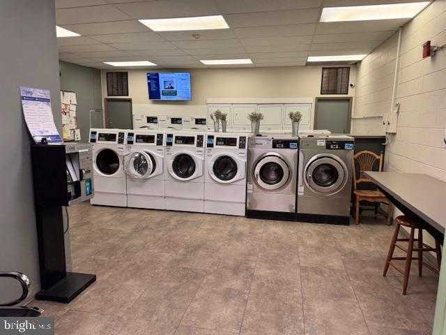 2401 Pennsylvania Ave Apt 18b26 photo 13