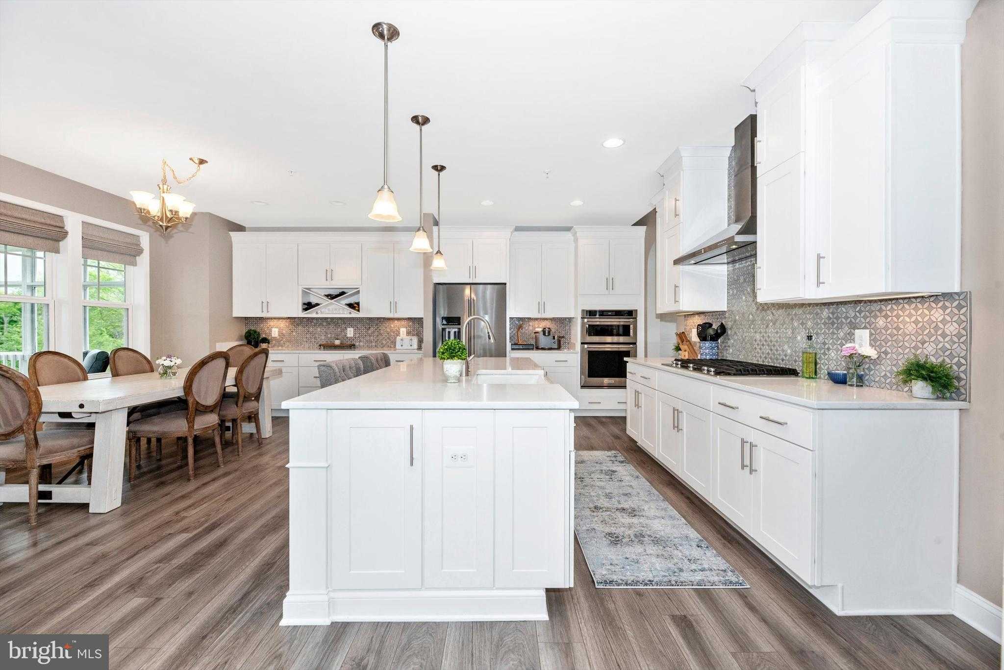 10377 Springside Ter photo 13