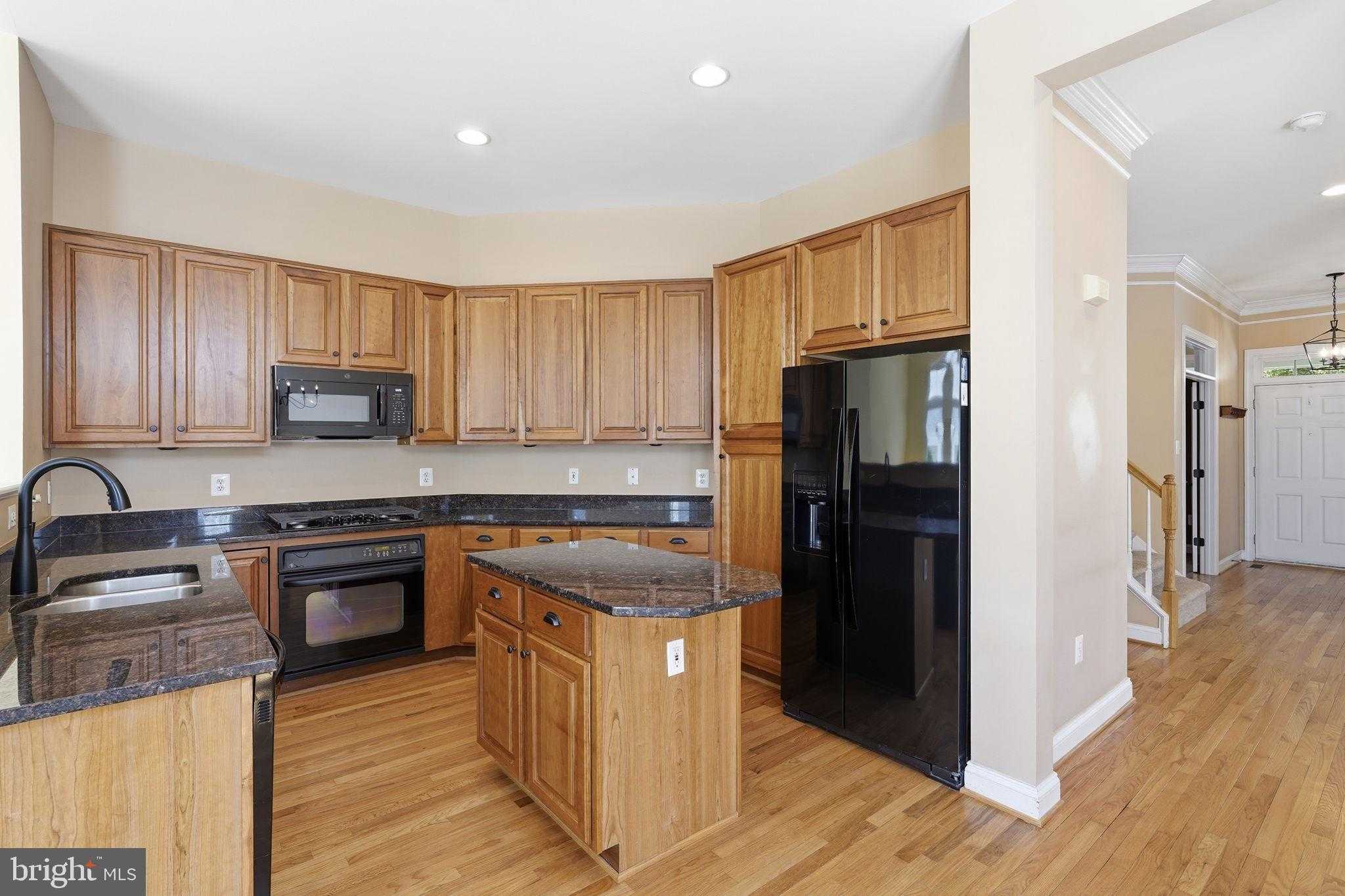 530 Gentlewood Sq photo 12