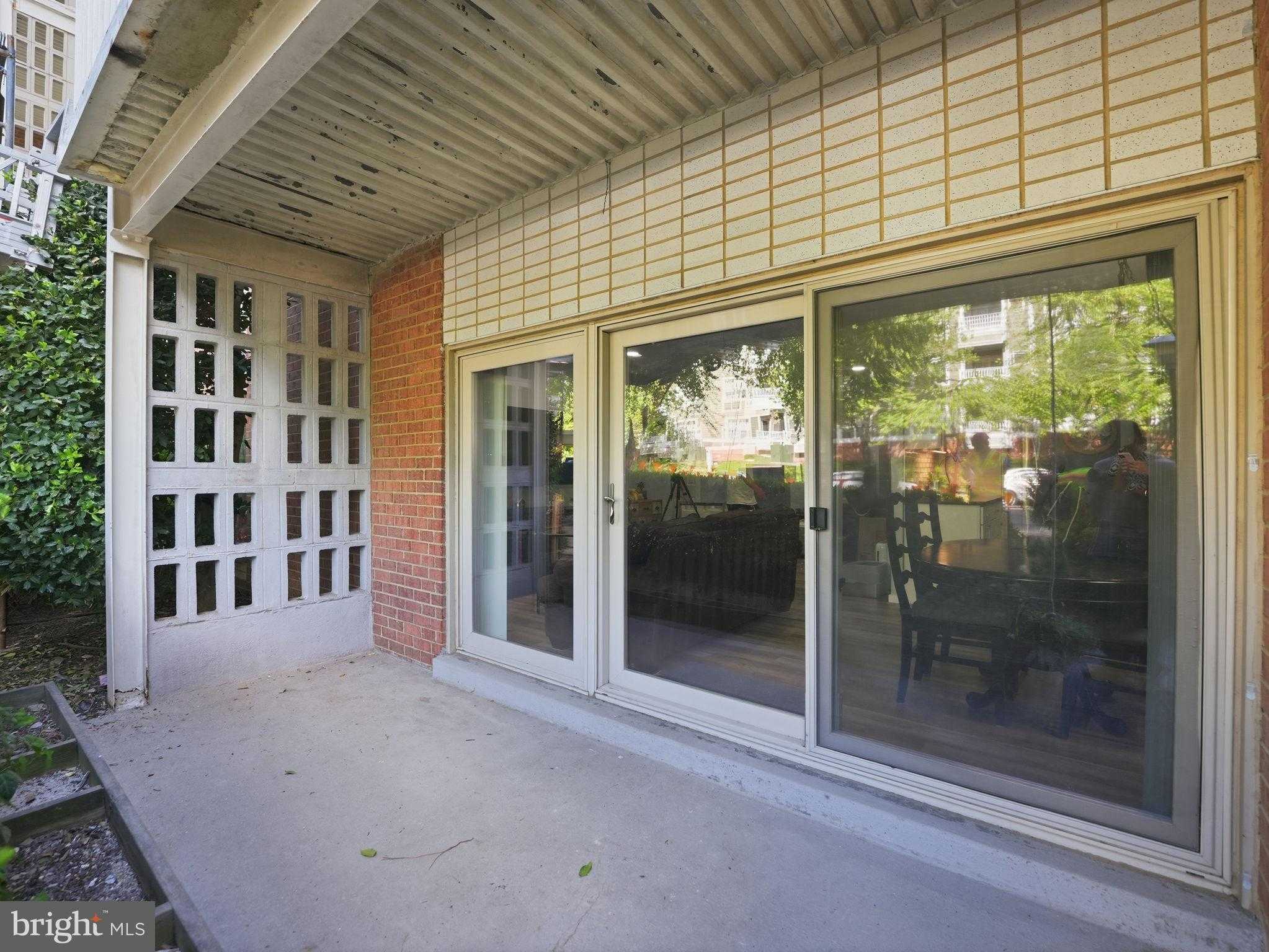 5250 Valley Forge Dr Apt 109 photo 19