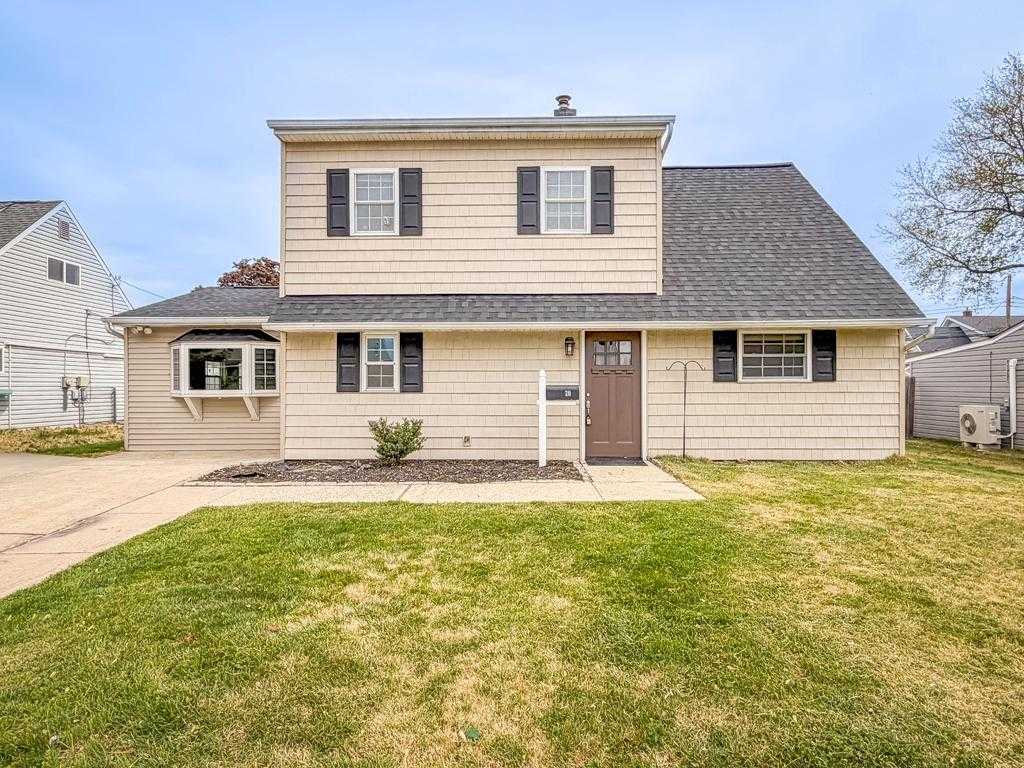 70 Huckleberry Ln photo 3