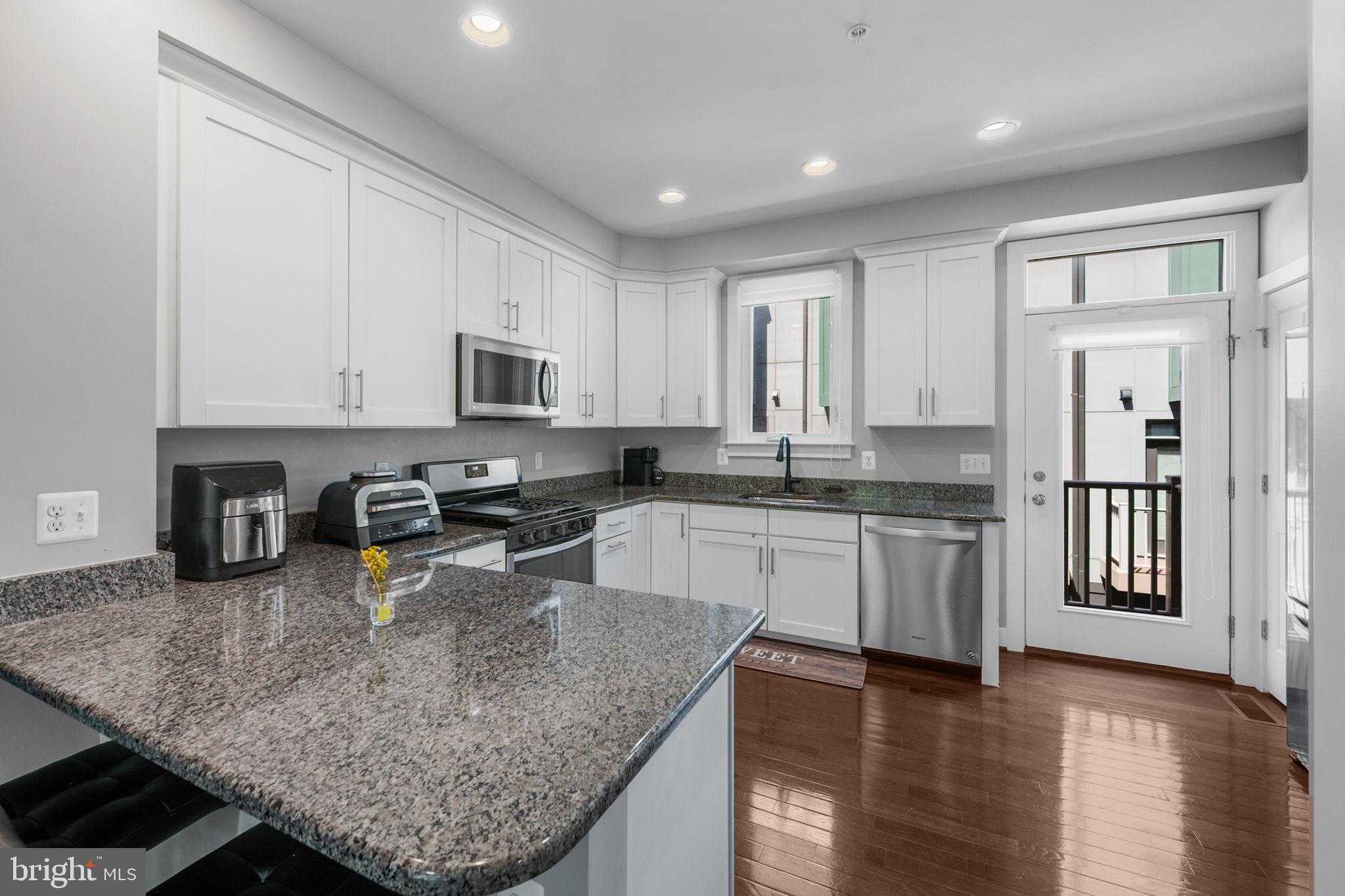 2944 Stella Blue Ln photo 32