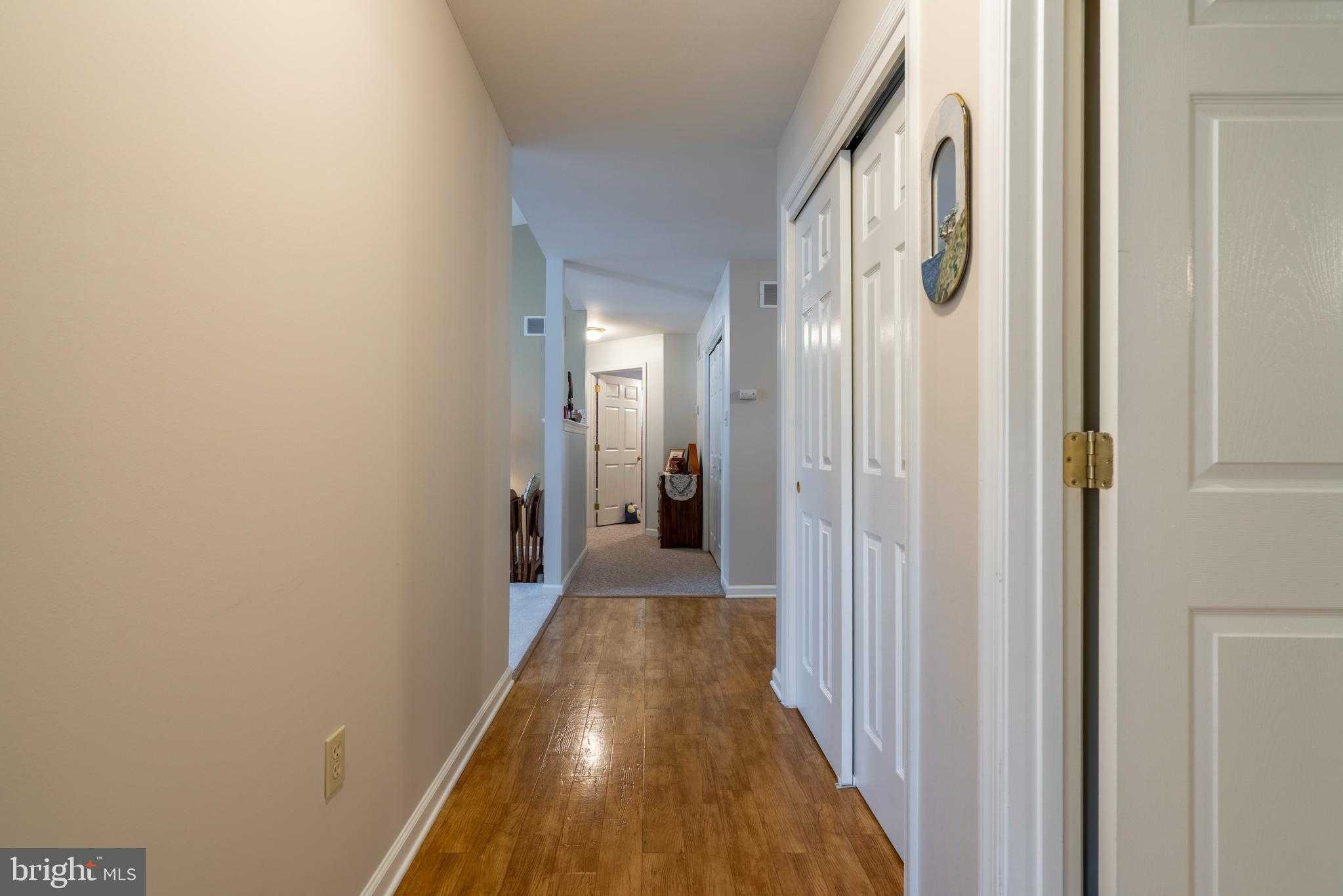 779 Hunter Dr photo 21
