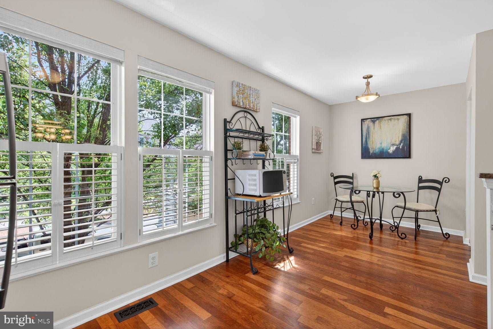 1343 Argall Pl photo 9