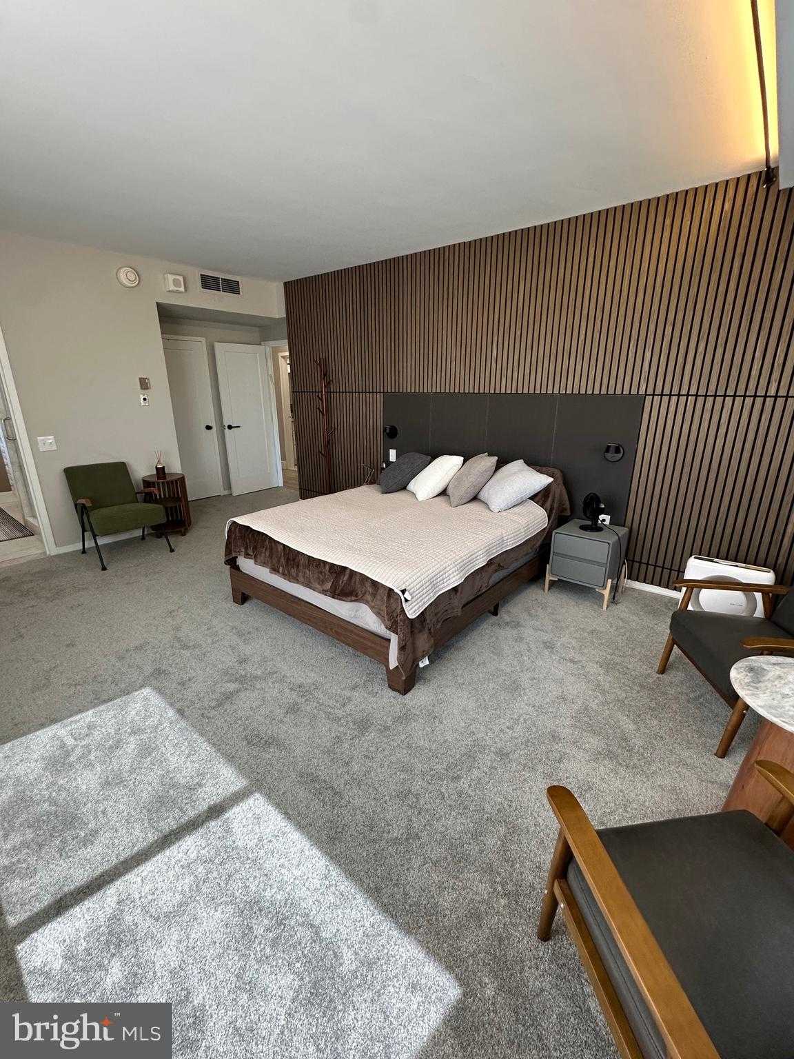 191 Presidential Blvd photo 10