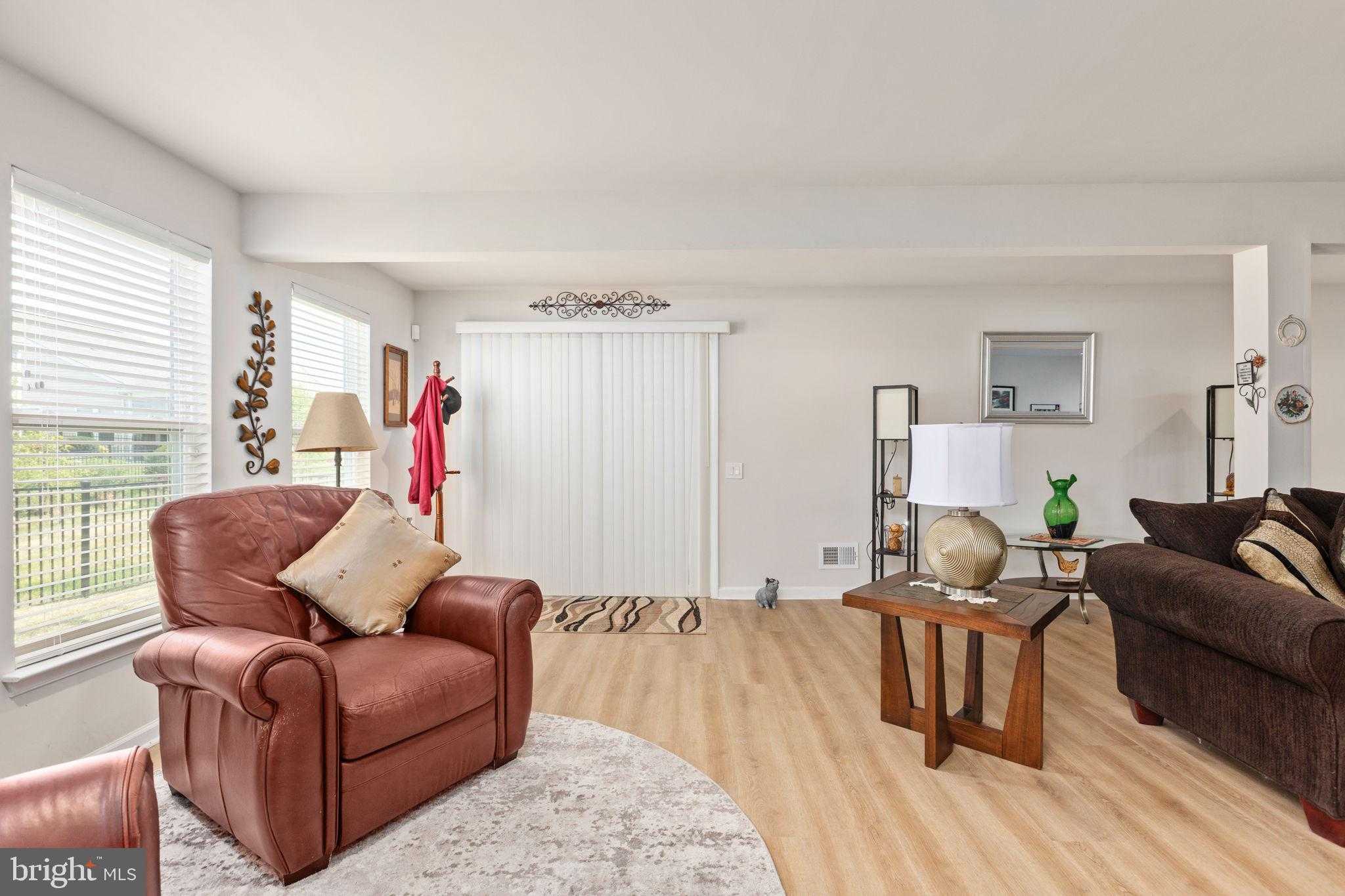 6036 Avery Point Dr photo 37