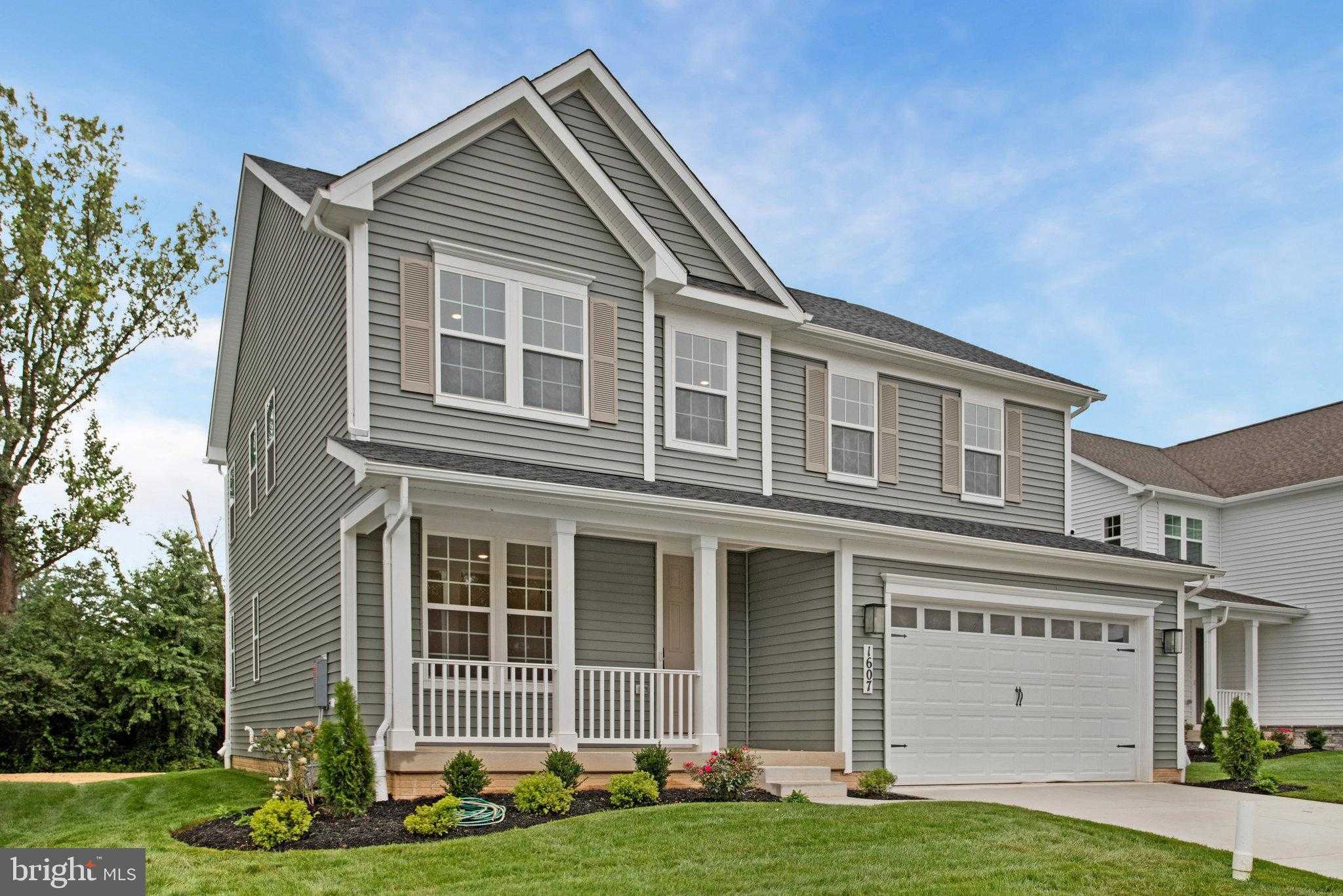 1607 Shady Tree CT photo 3