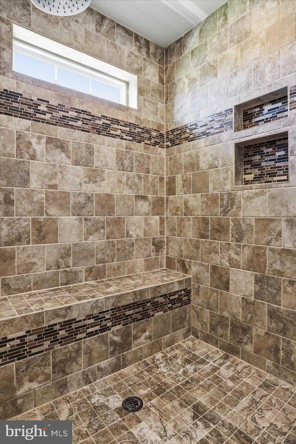 8011 Hidden Valley Ln photo 27